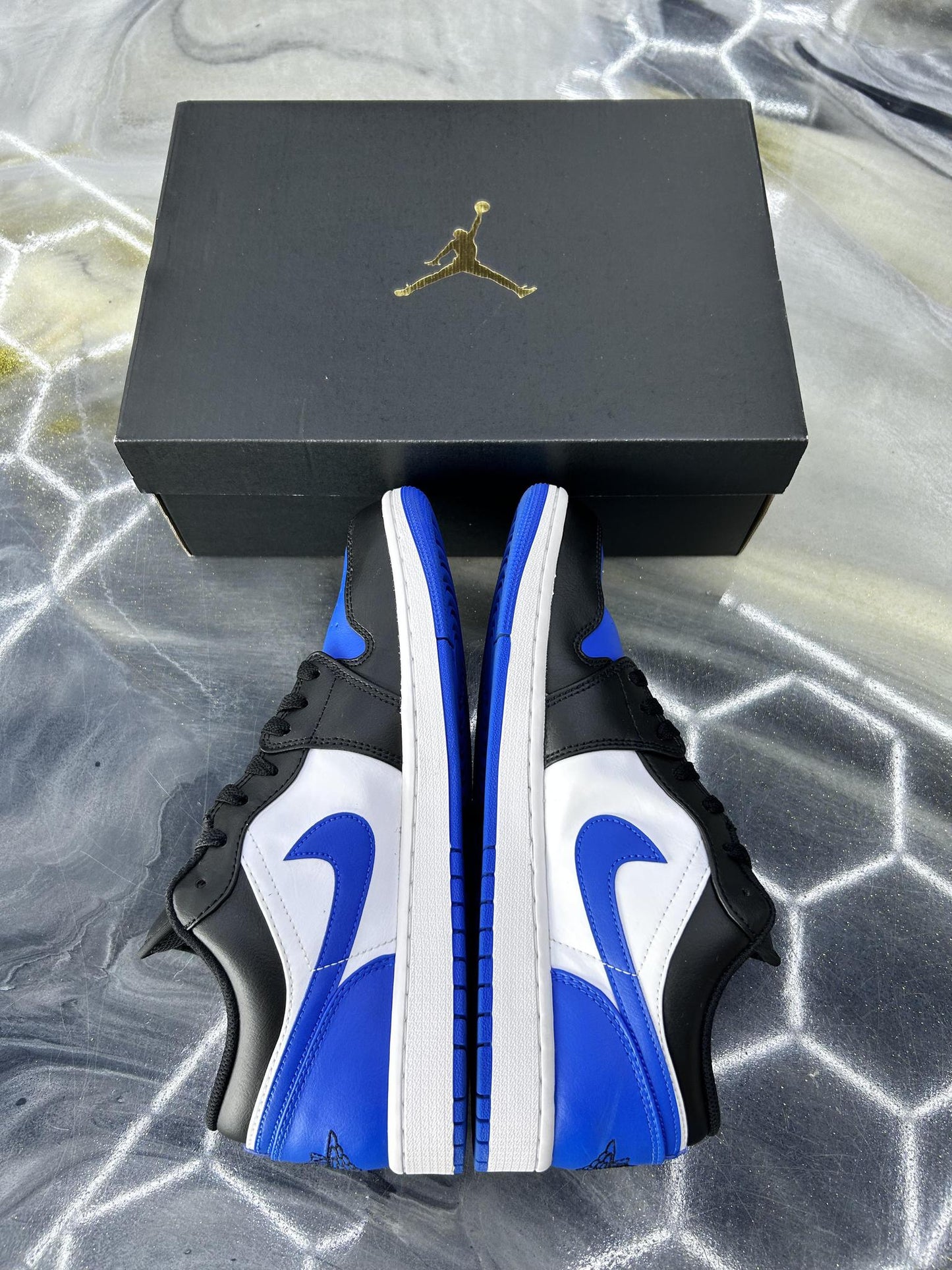 Jordan 1 Low "Royal Toe" Used Size 10