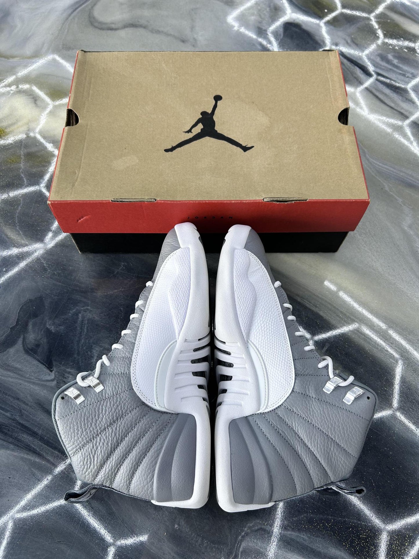 Jordan 12 "Stealth" Used Size 10
