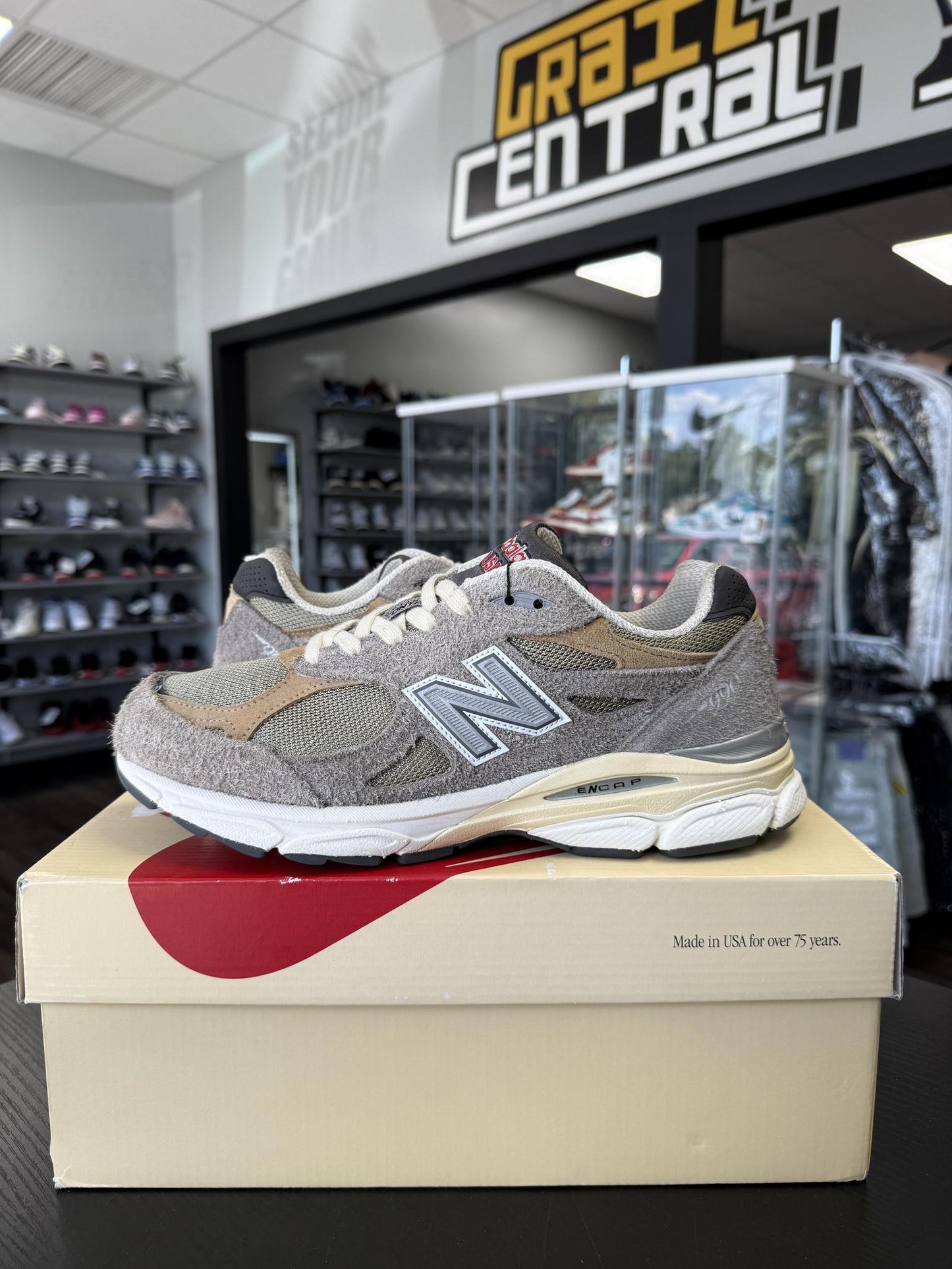 New Balance 990v3 x Teddy Santis "Marblehead Incense" Used Size 9