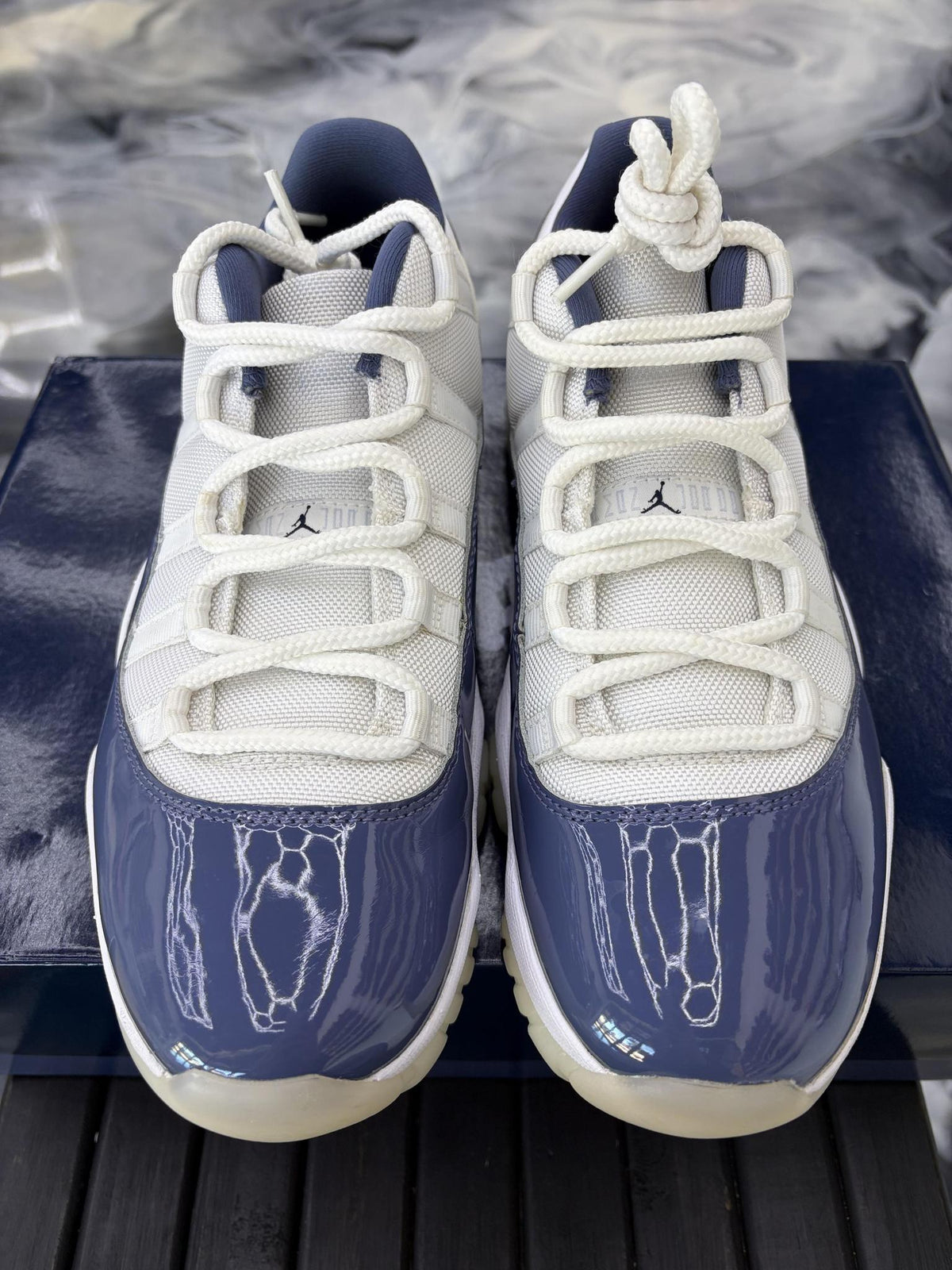 Jordan 11 Low "Diffused Blue" Used Size 10.5