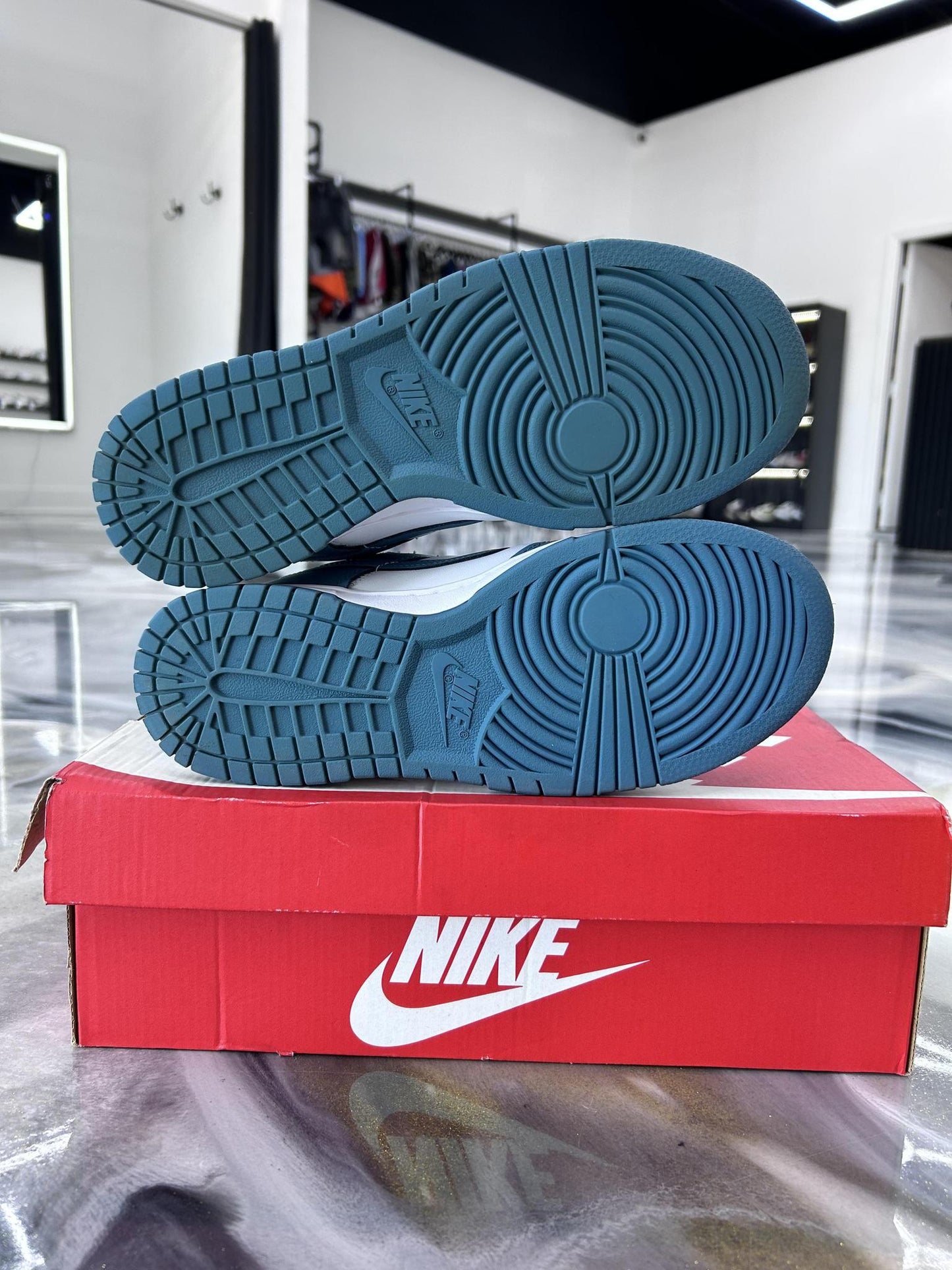 Nike Dunk Low "South Beach" Used Size 6.5Y/8W