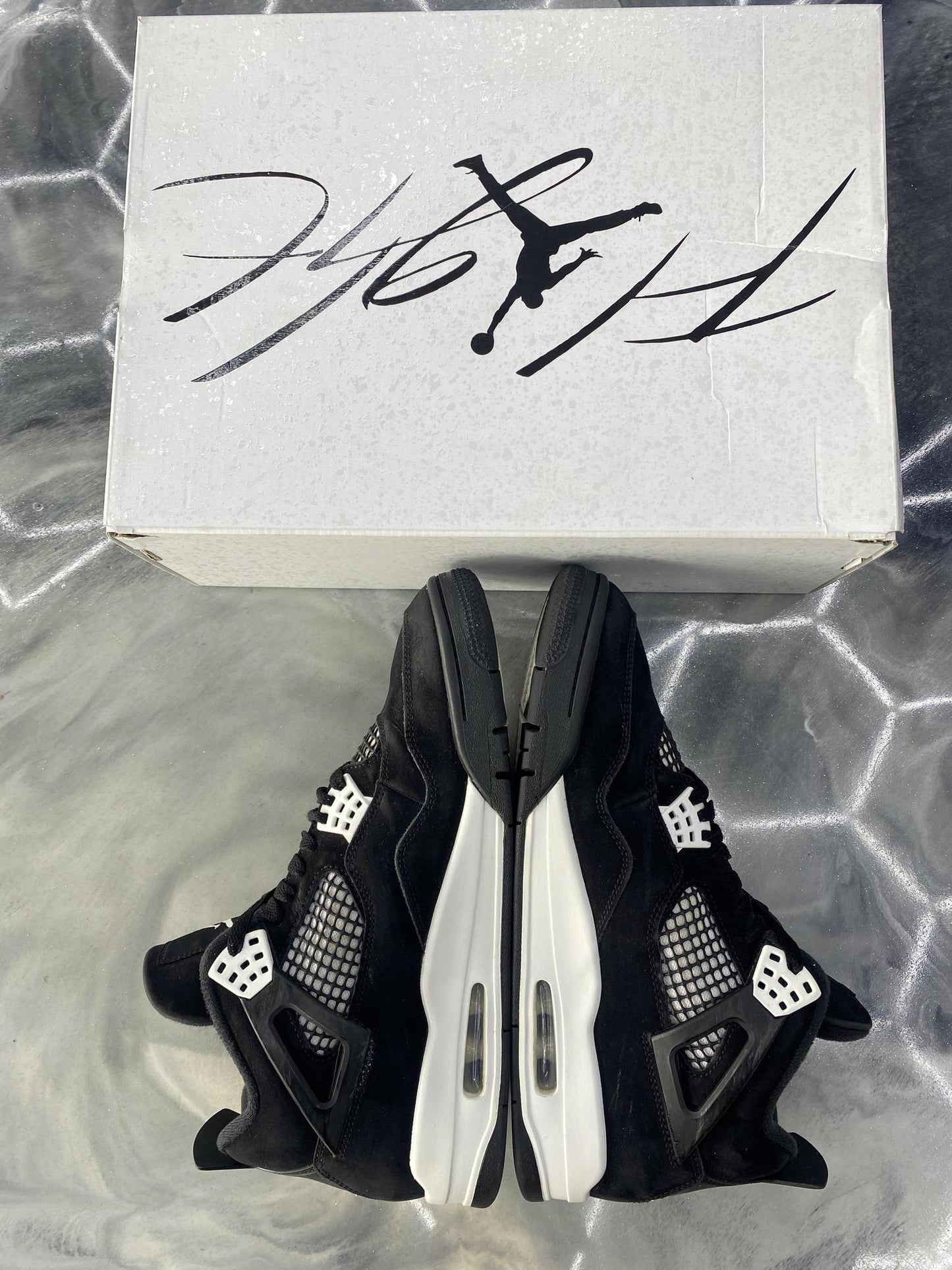 Jordan 4 "White Thunder" Used Size 11