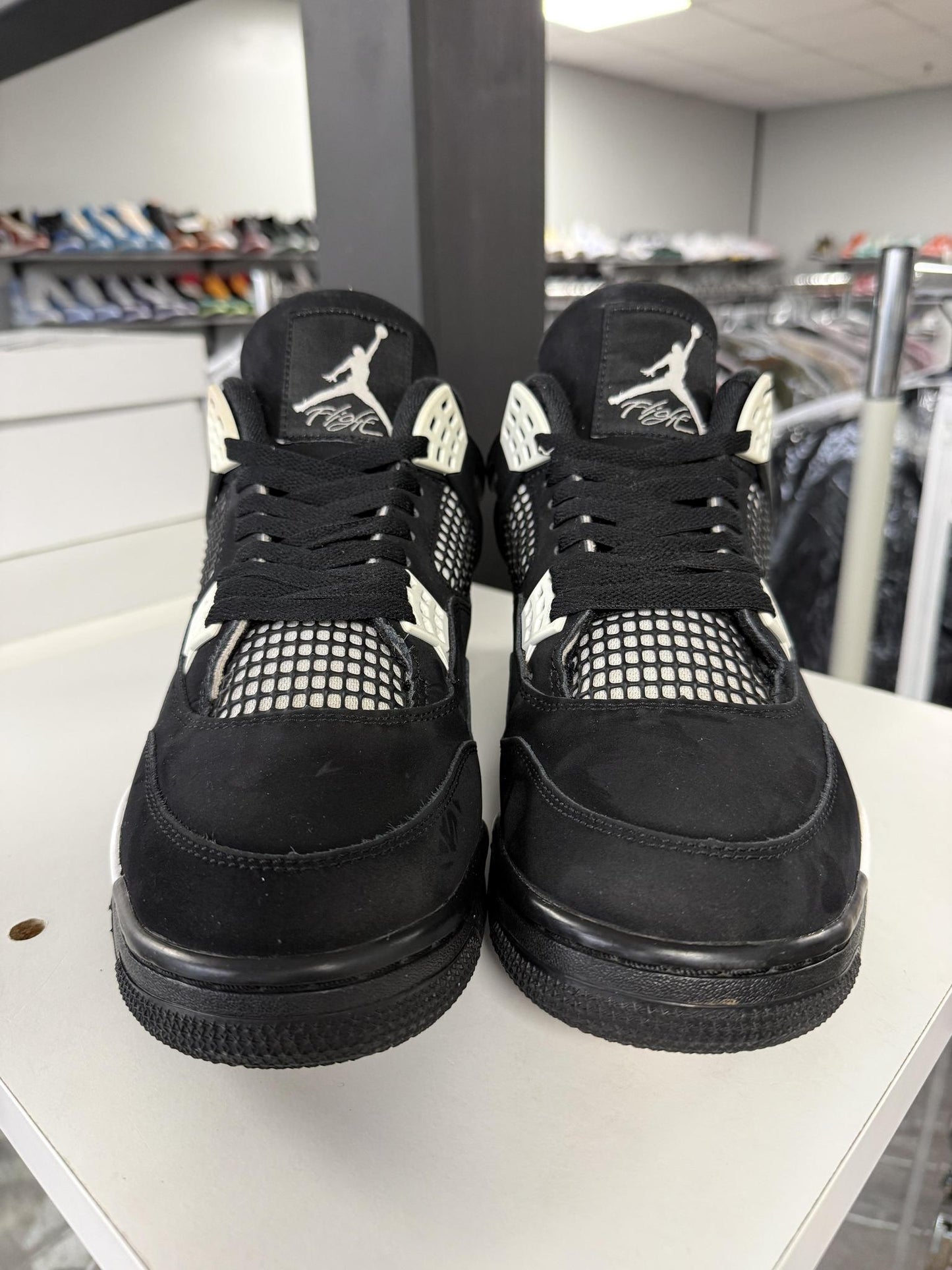 Jordan 4 "White Thunder" Used Size 12