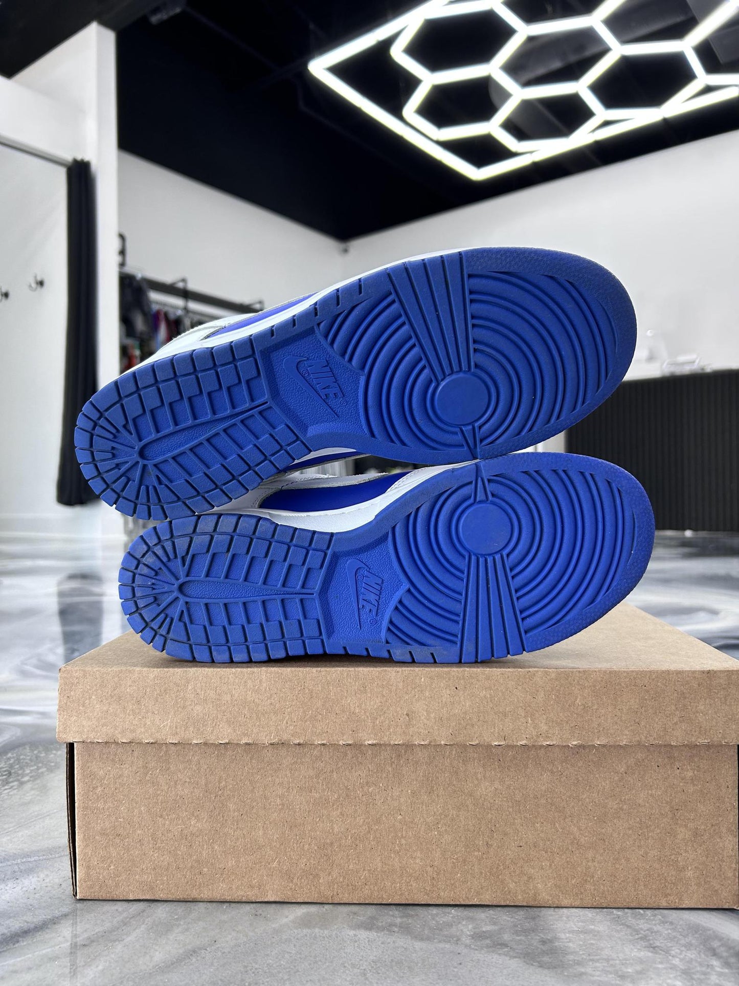 Nike Dunk Low "Racer Blue" Used Size 8.5