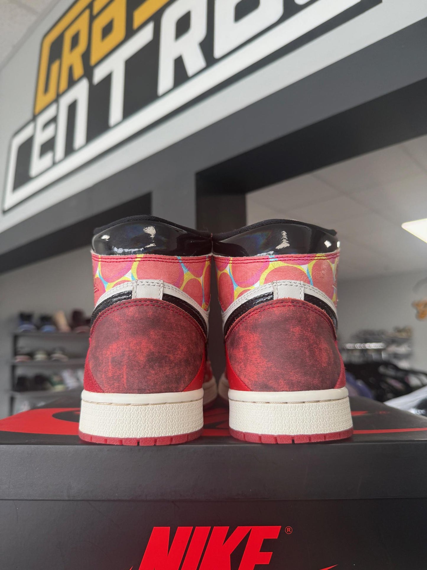 Jordan 1 "Across The Spiderverse" Used Size 6.5Y/8W