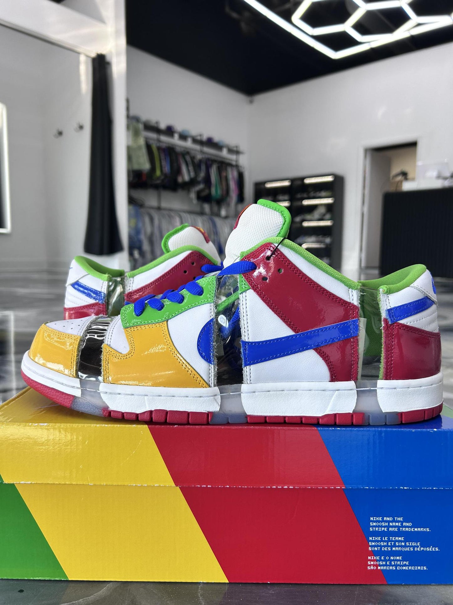 Nike Dunk Low SB "Sandy Bodecker" Used Size 15