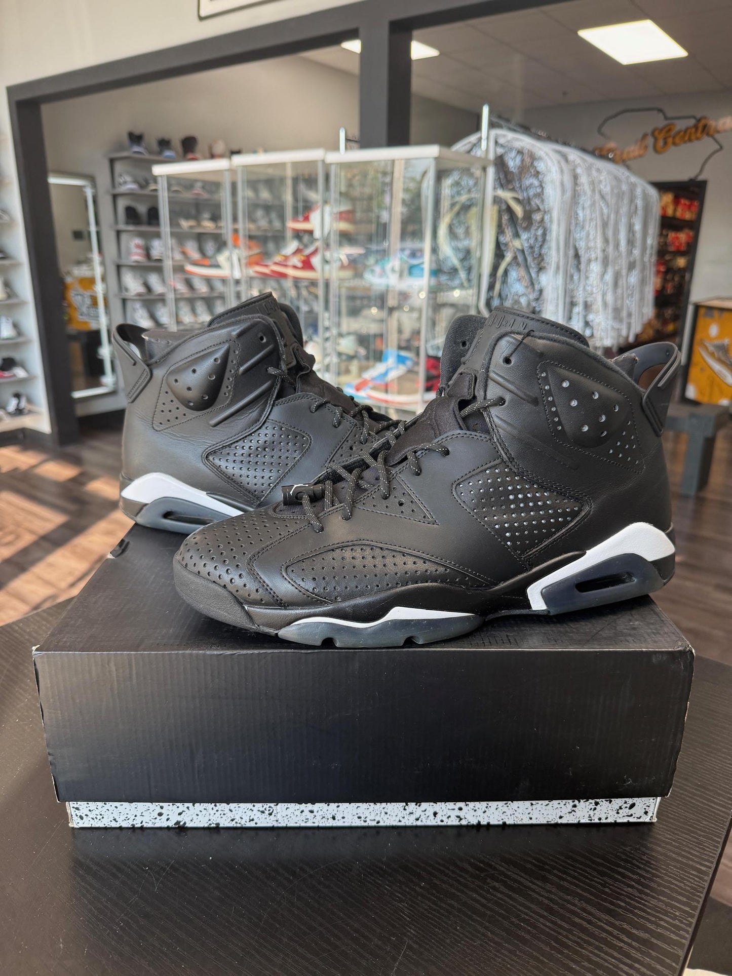 Jordan 6 "Black Cat" Used Size 13