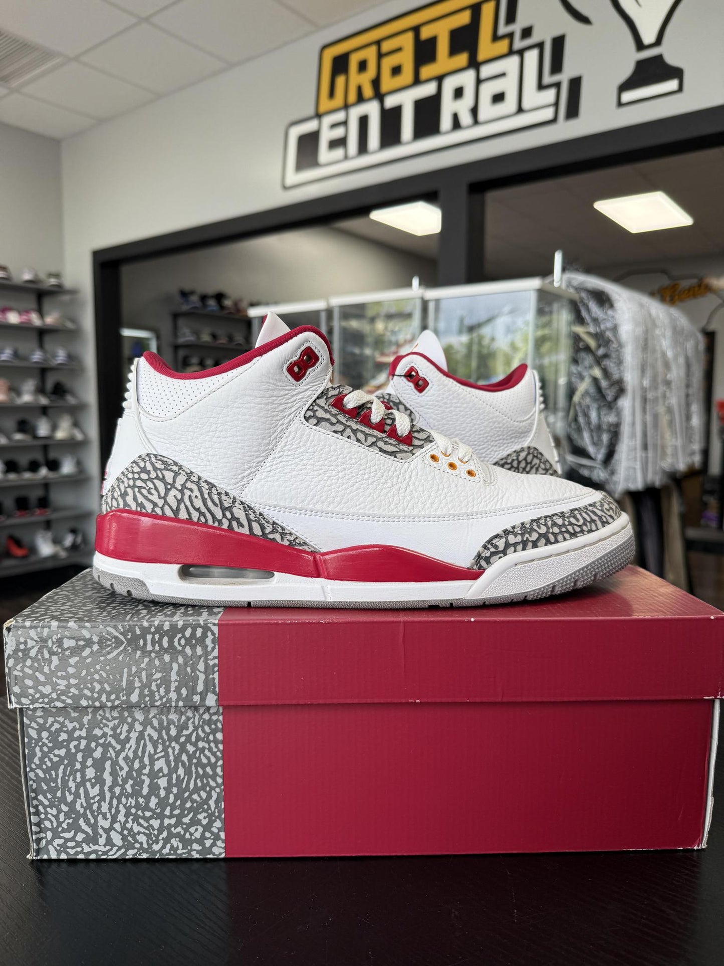Jordan 3 "Cardinal" Used Size 12