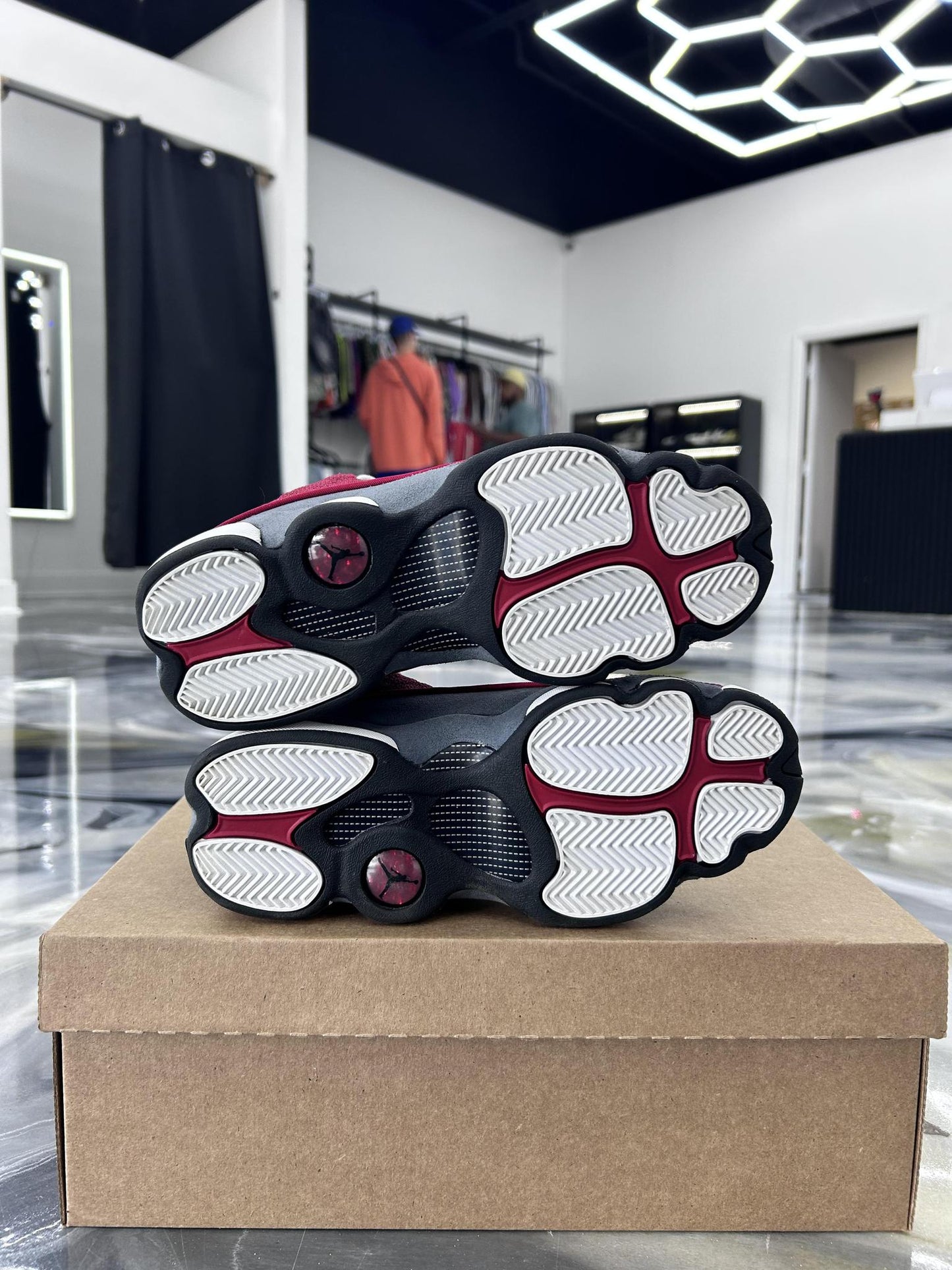 Jordan 13 "Red Flint" Used Size 5Y/6.5W