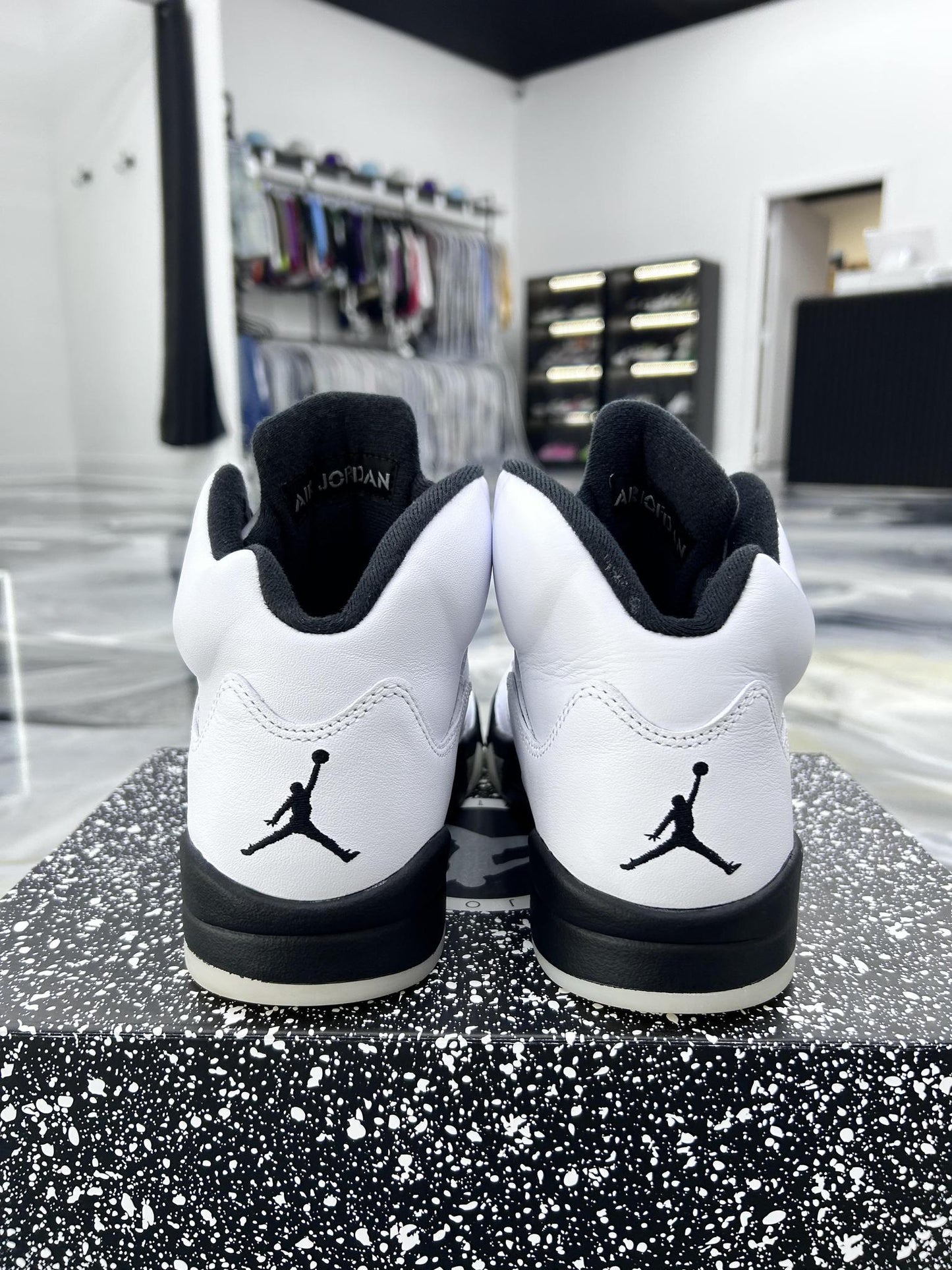 Jordan 5 "Reverse Metallic" Used Size 8