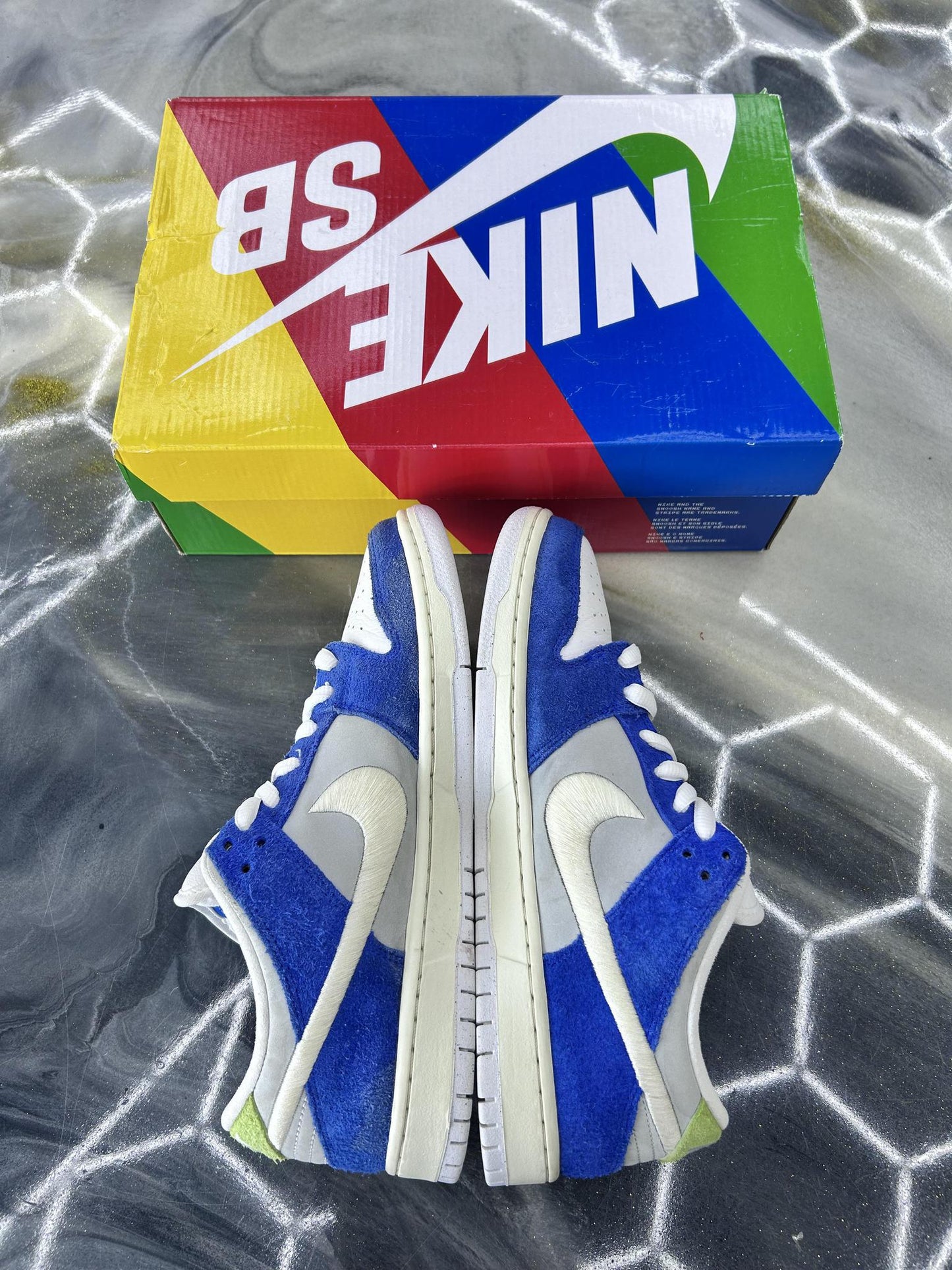 Nike SB Dunk Low "Fly Streetwear" Used Size 10