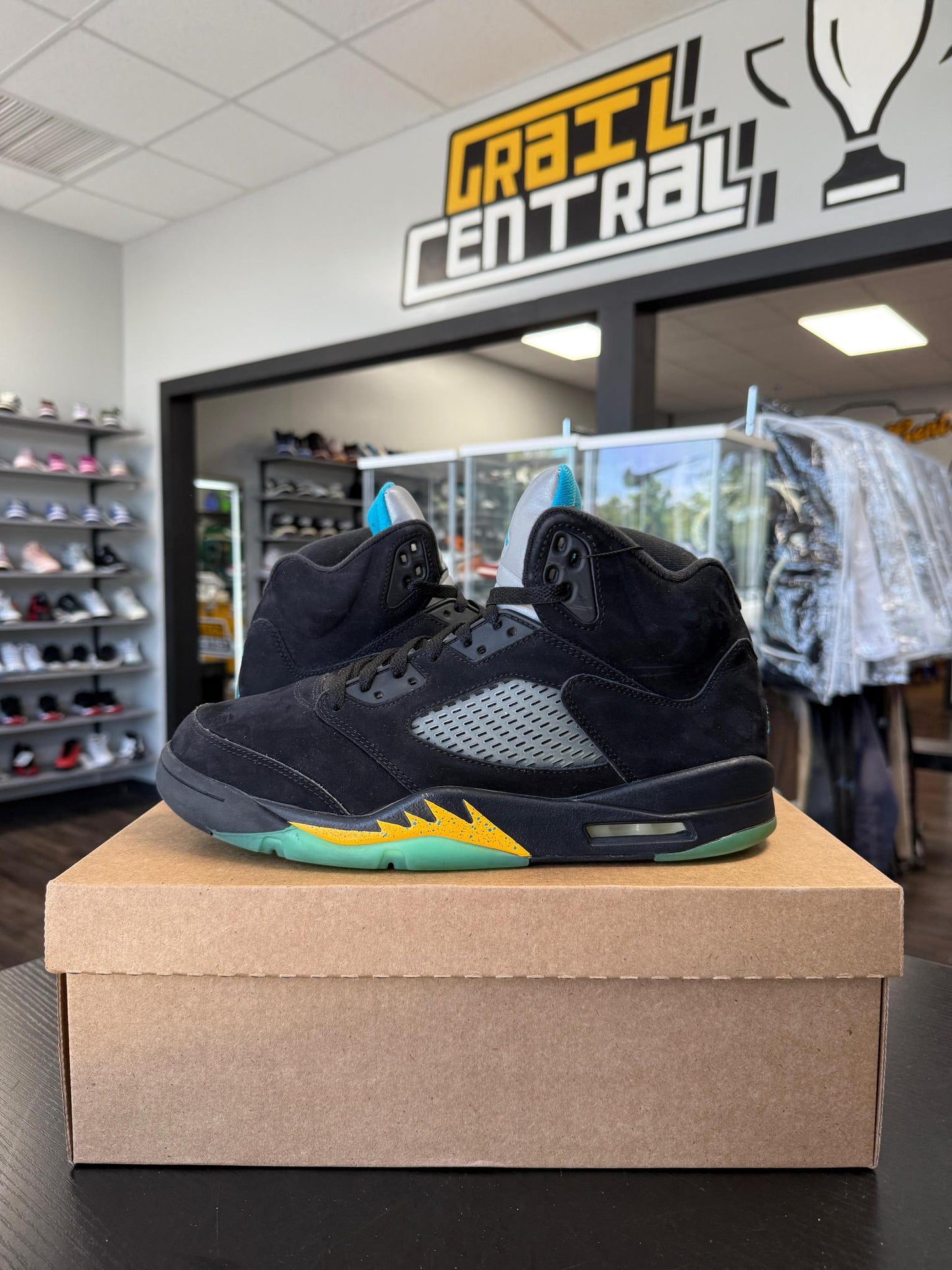 Jordan 5 "Aqua" Used Size 10.5
