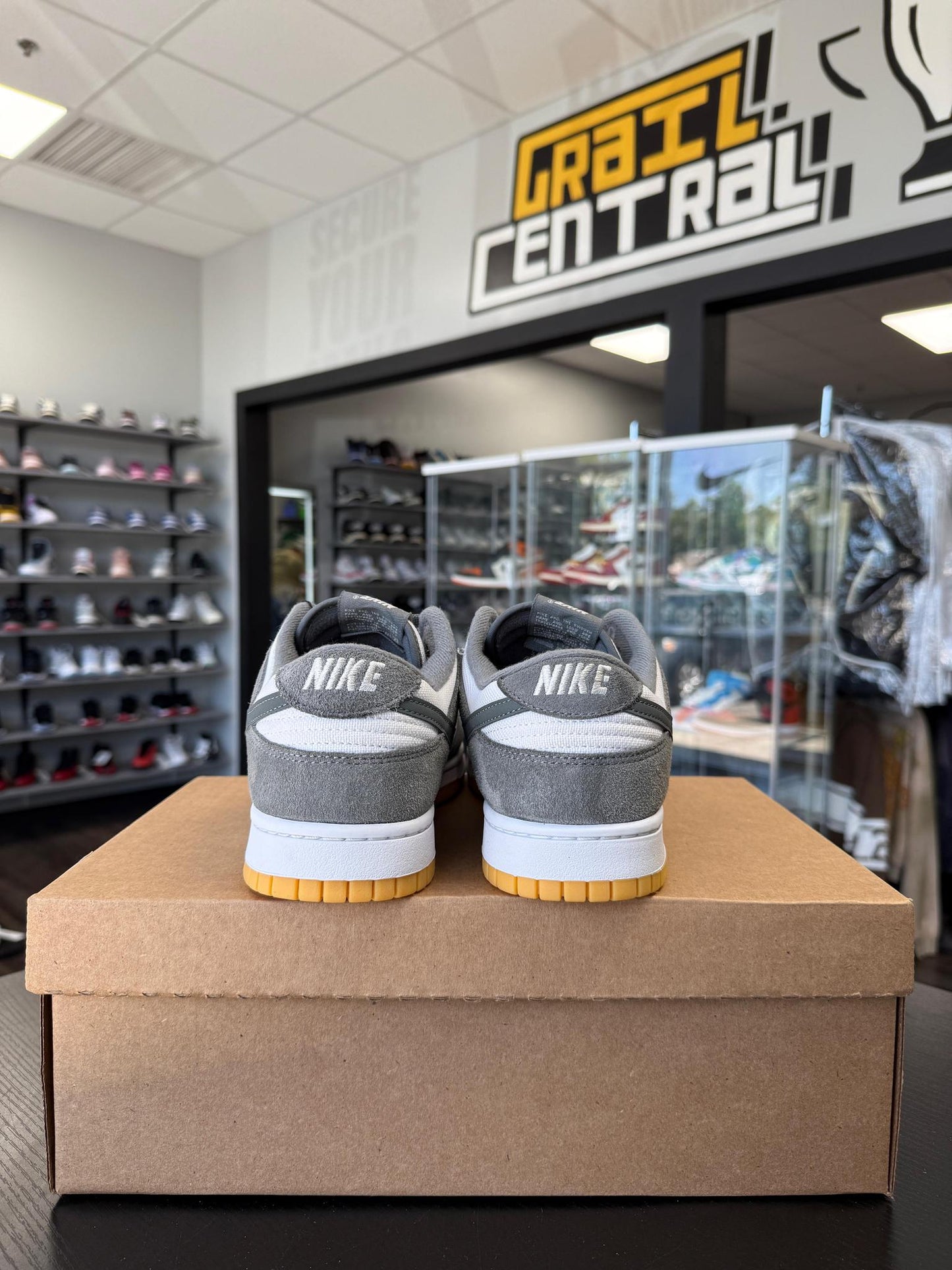 Nike Dunk Low "Smoke Grey Gum" Used Size 10.5