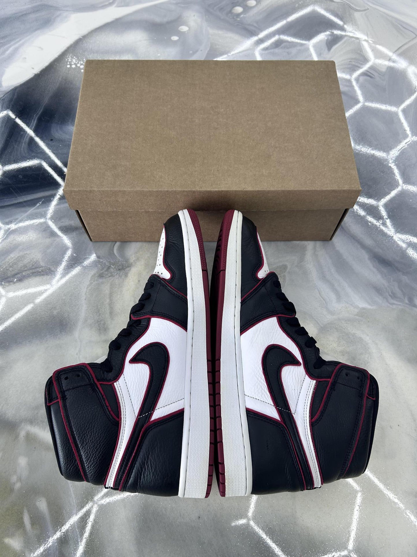 Jordan 1 High "Bloodline" Used Size 13