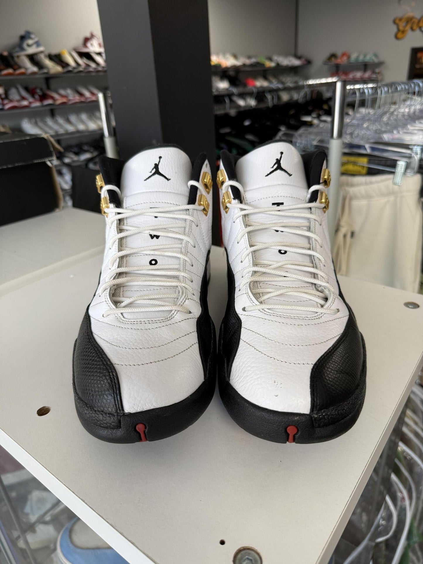 Jordan 12 "Taxi" (2013) Used Size 11