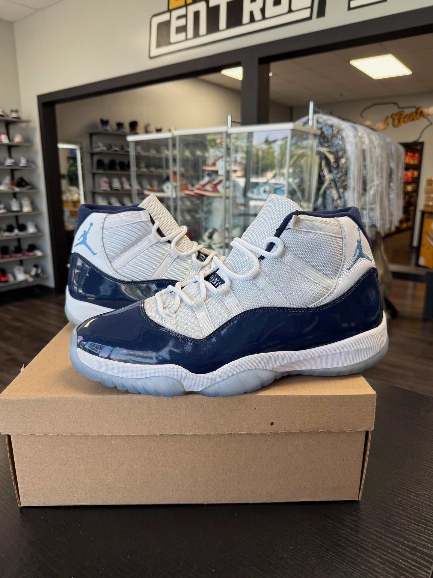 Jordan 11 "Win Like 82" Used Size 14