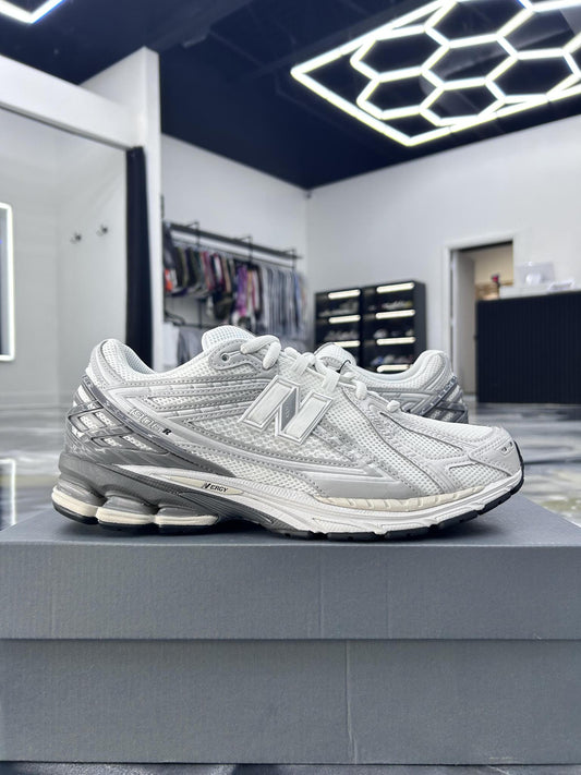 New Balance 1906R "Reflection" Used Size 13