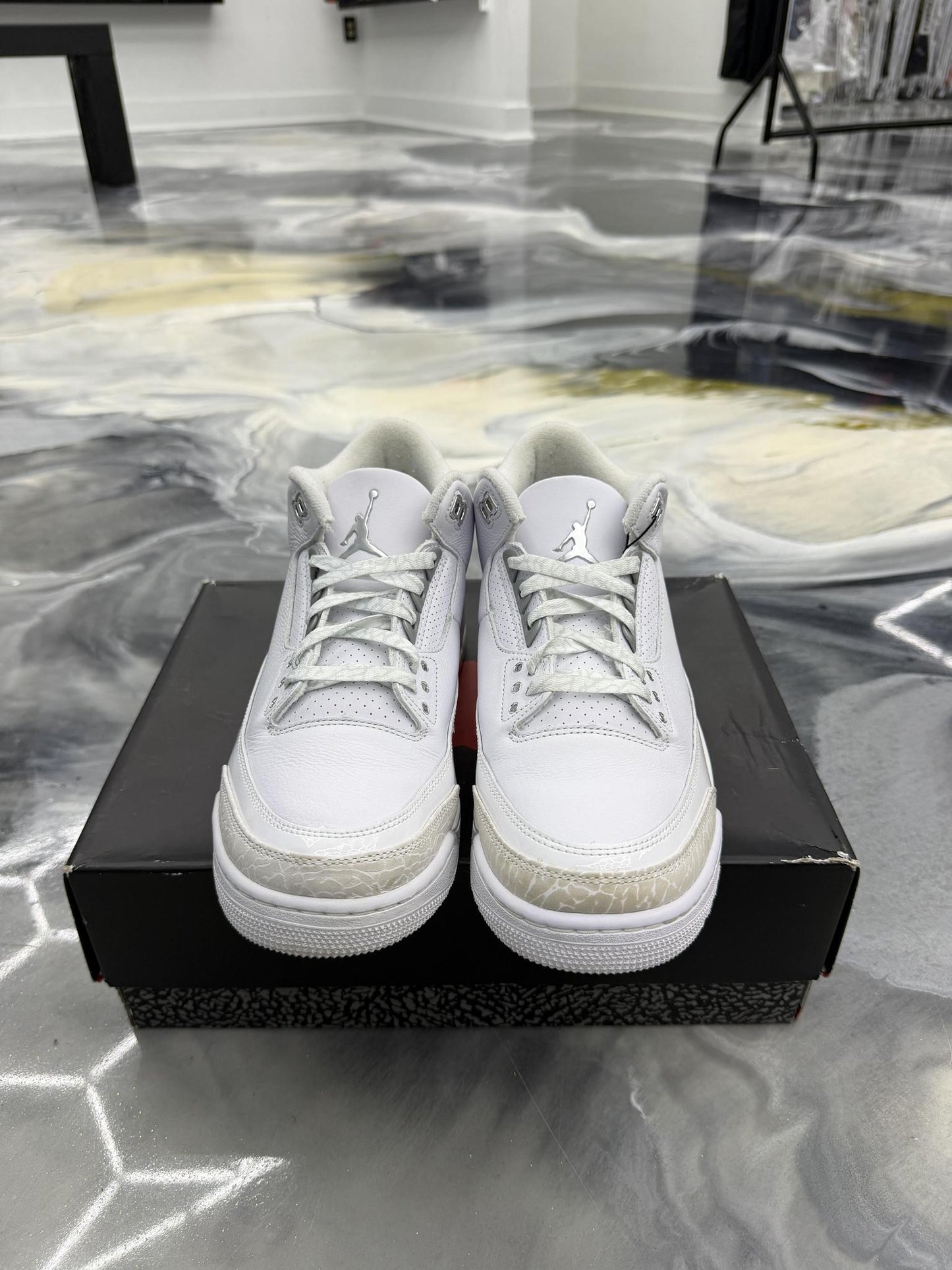 Jordan 3 Pure Money Used Size 9.5