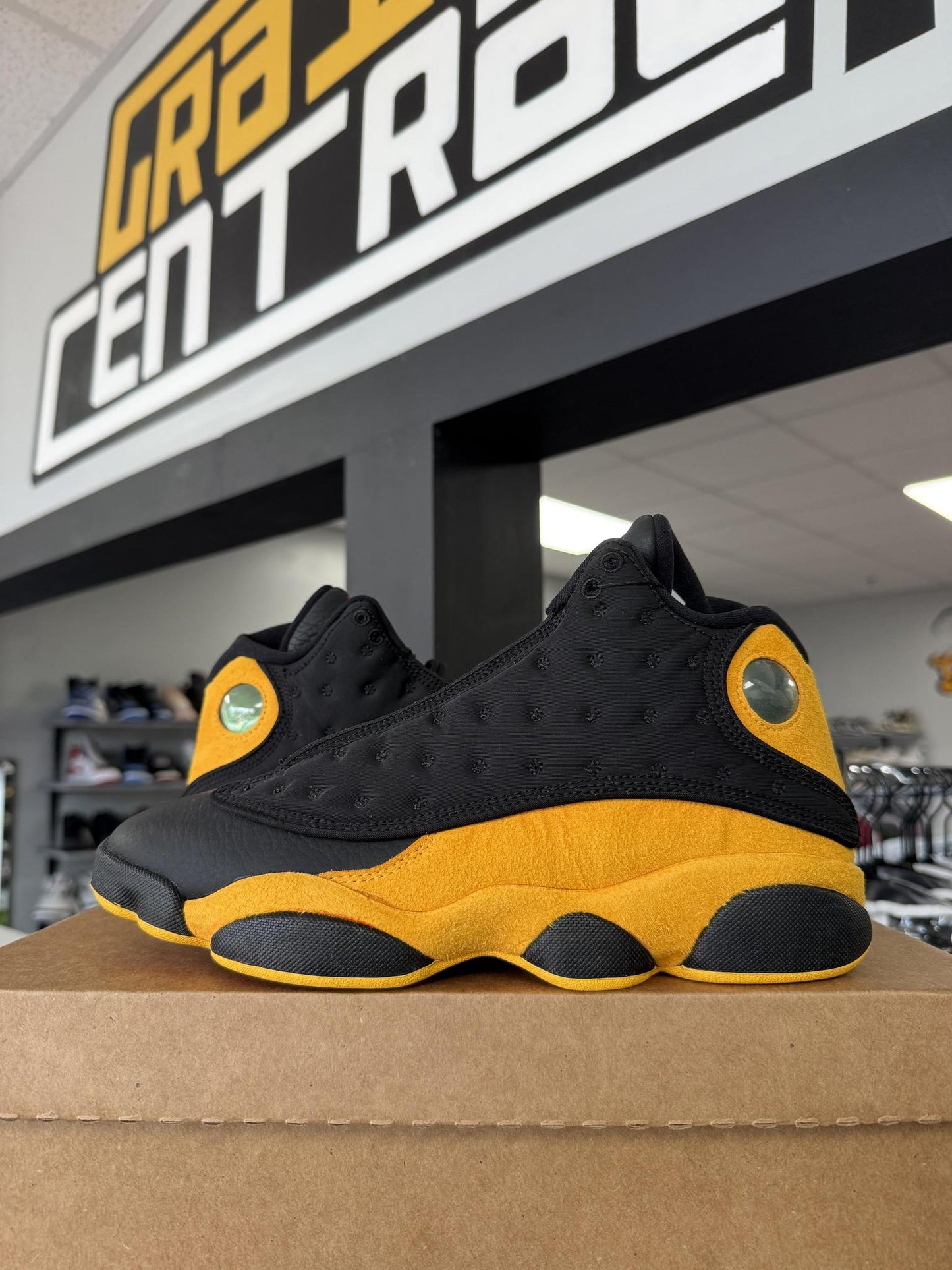 Jordan 13 "Melo" Used Size 8