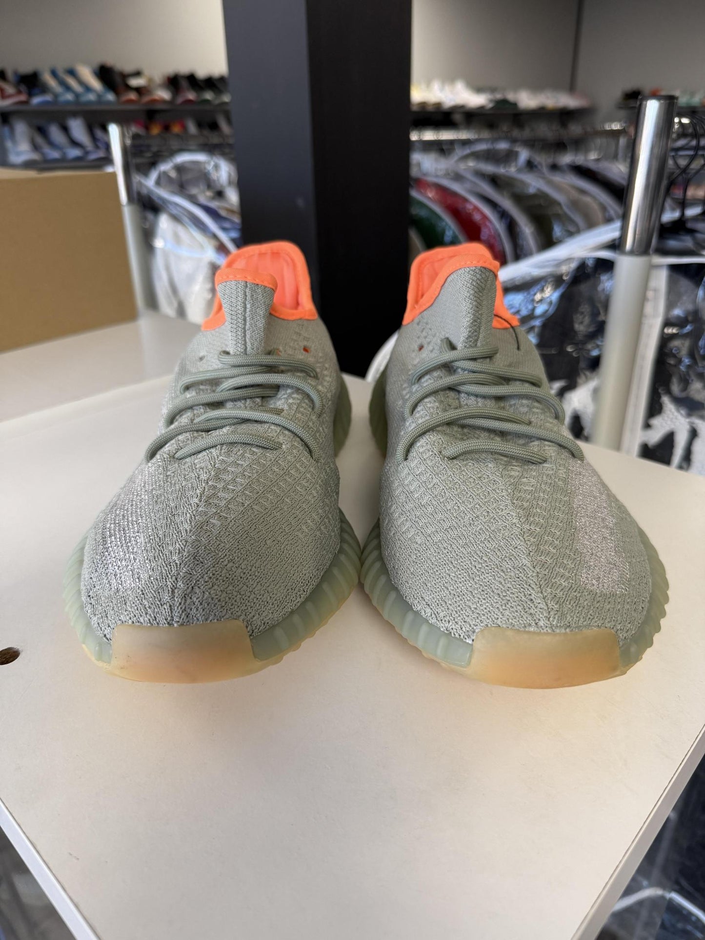 Yeezy 350 V2 "Desert Sage" Used Size 10