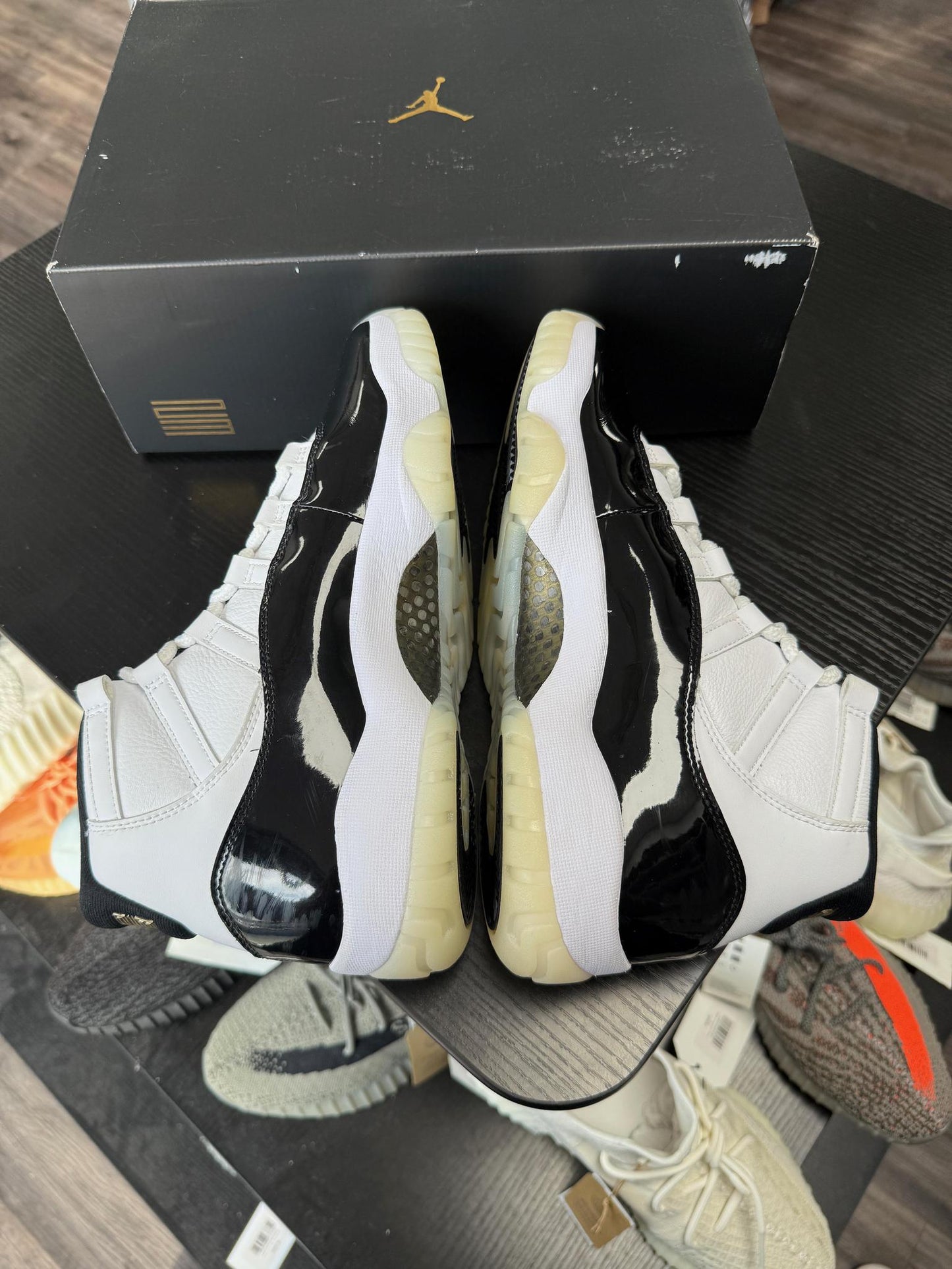 Jordan 11 "DMP Gratitude" Used Size 8.5