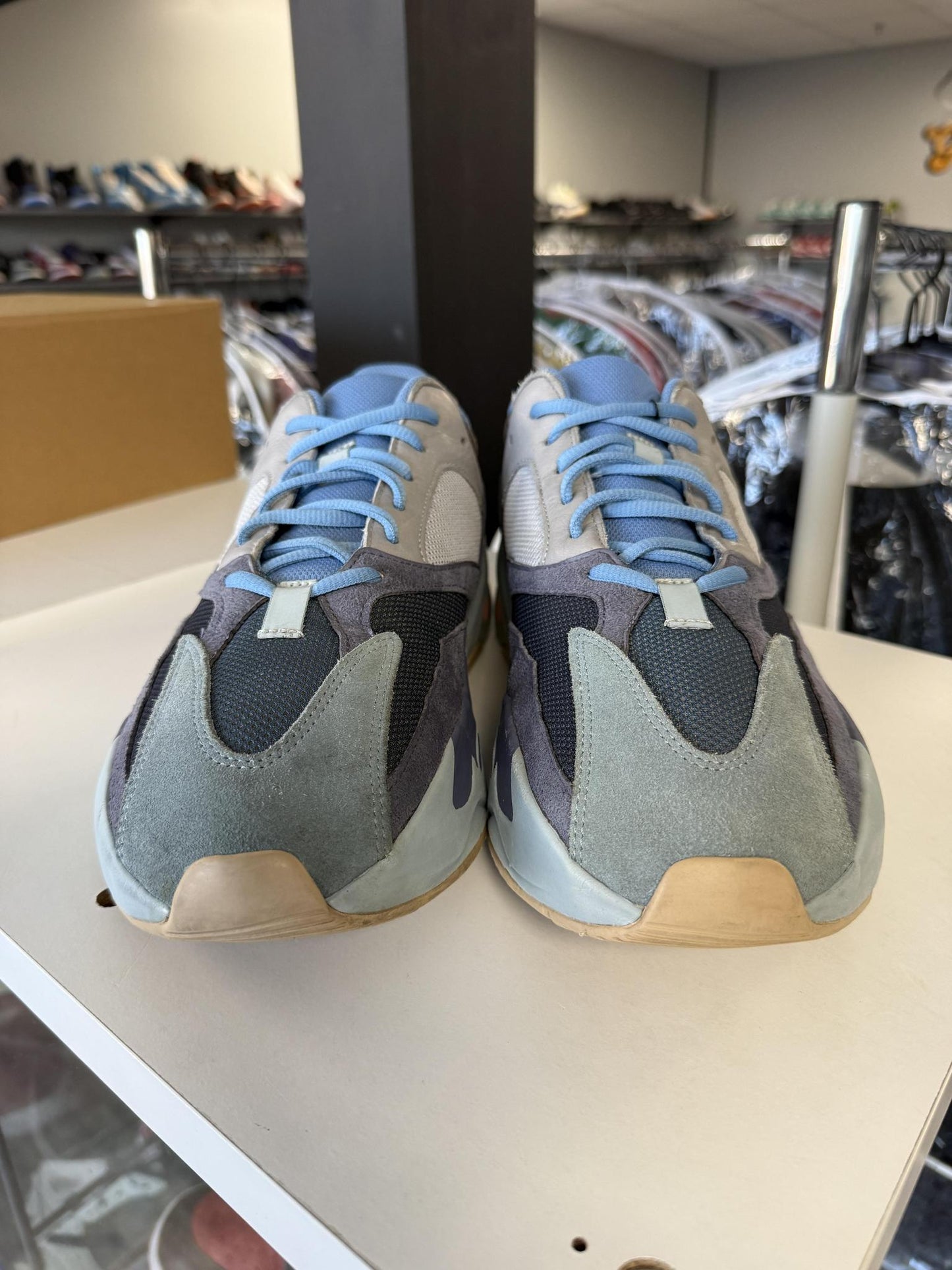 Yeezy 700 "Carbon" Used Size 12
