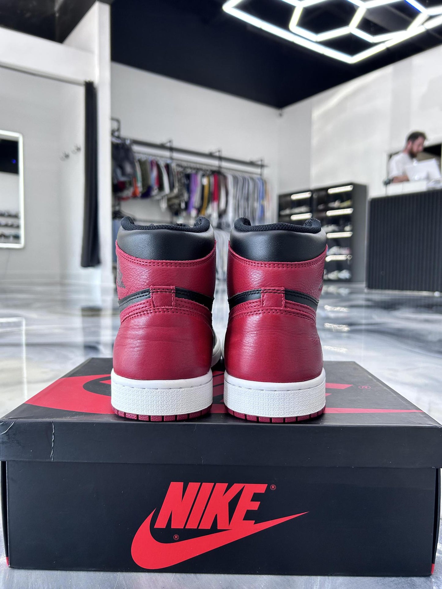 Jordan 1 "Bred 2016" Used Size 9.5