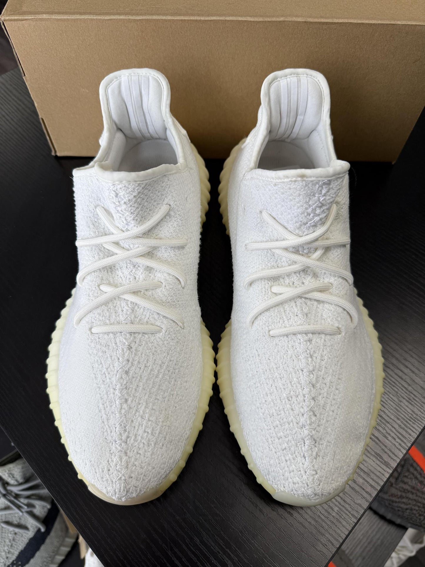 Yeezy 350 V2 "Cream" Used Size 11.5