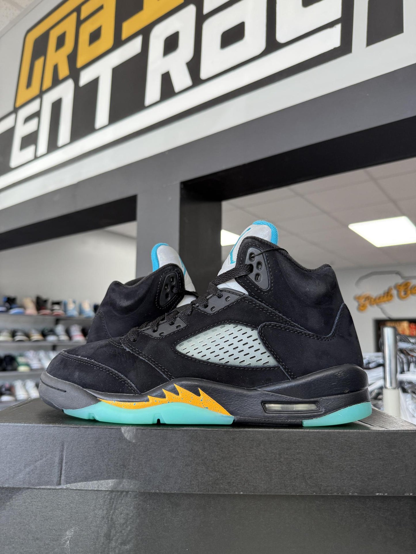 Jordan 5 "Aqua" Used Size 6Y/7.5W