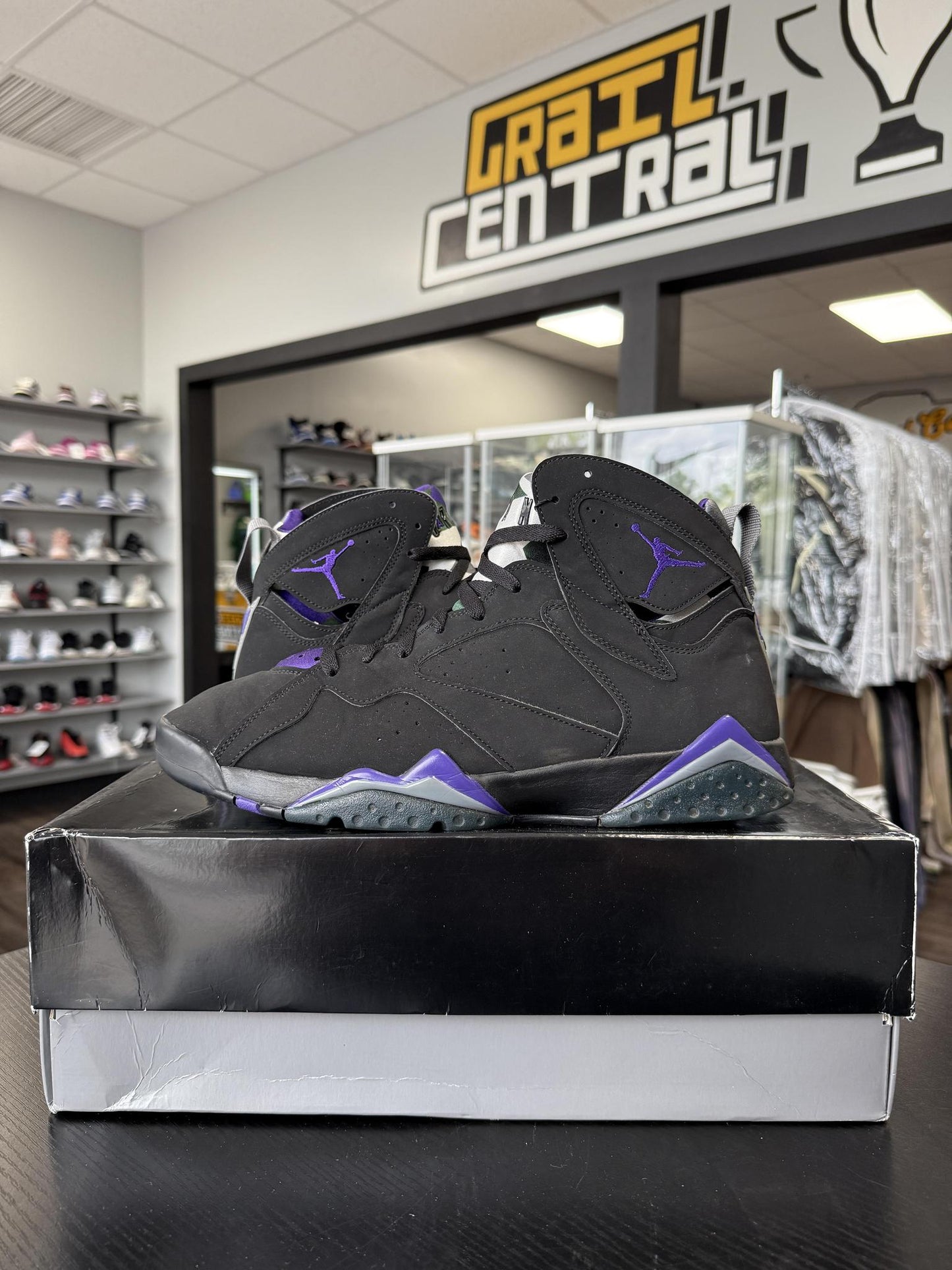 Jordan 7 "Ray Allen Bucks" Used Size 12