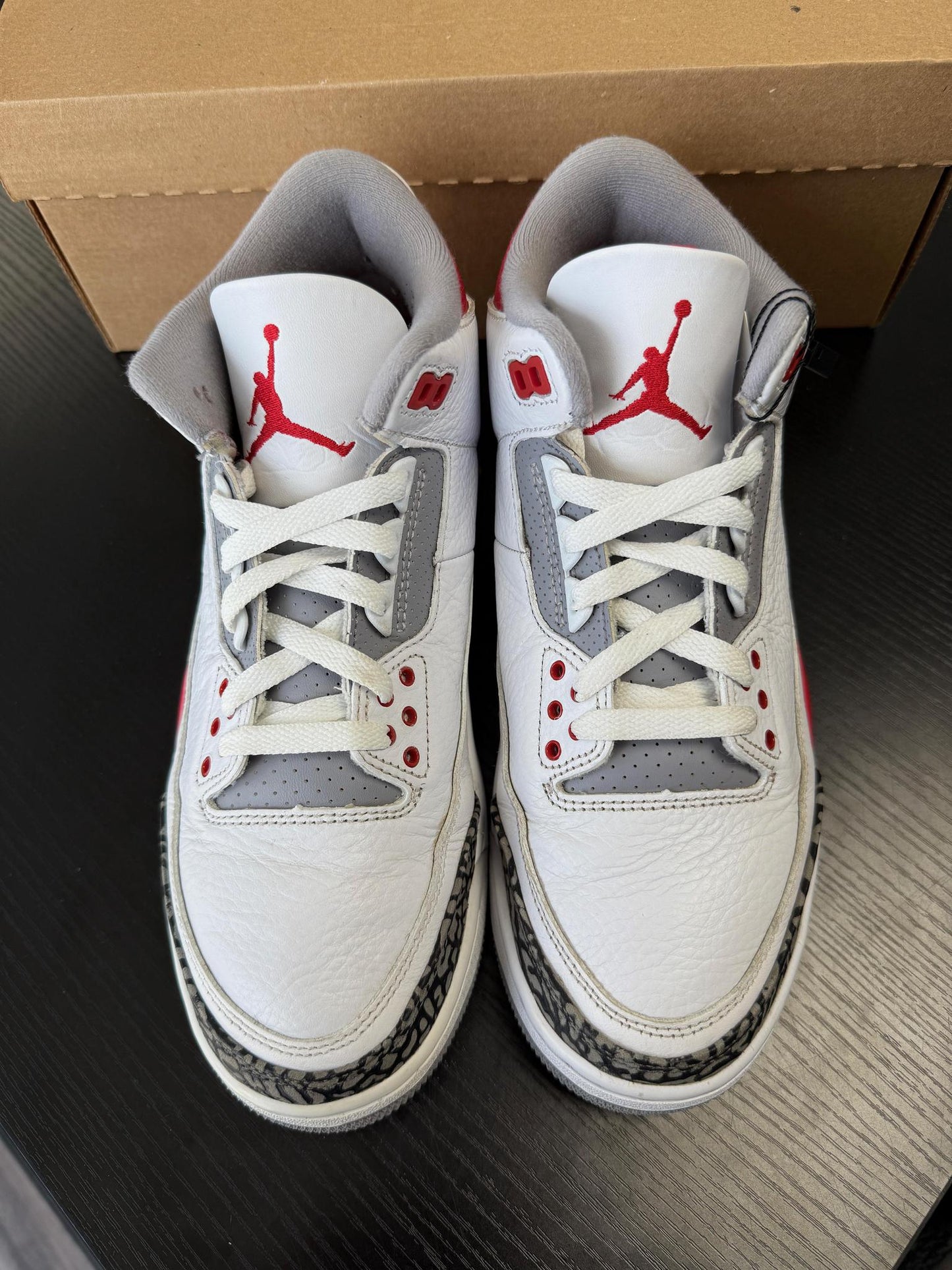 Jordan 3 Fire Red Used Size 9