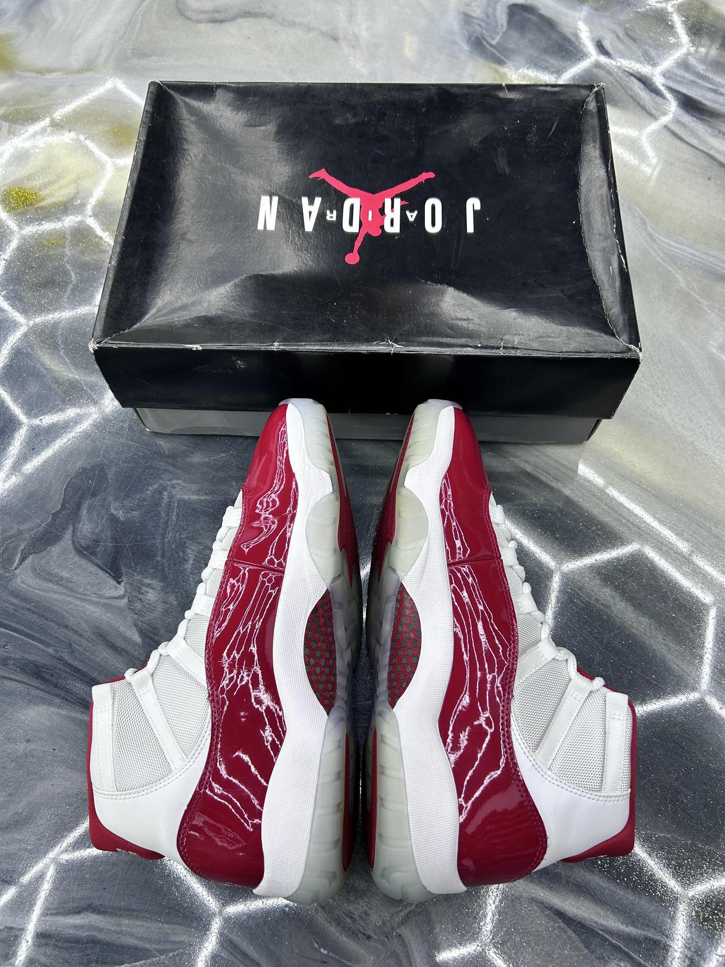 Jordan 11 "Cherry" Used Size 11