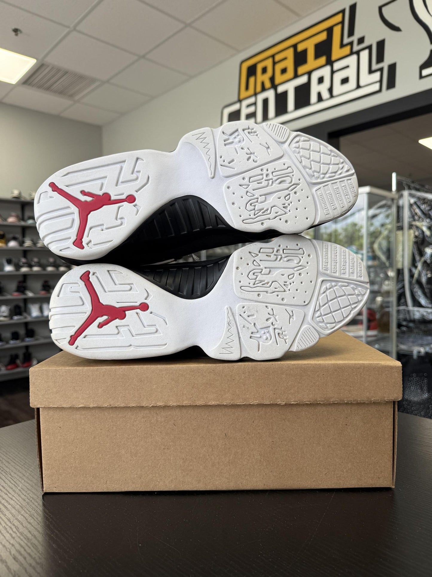 Jordan 9 "OG" Used Size 14
