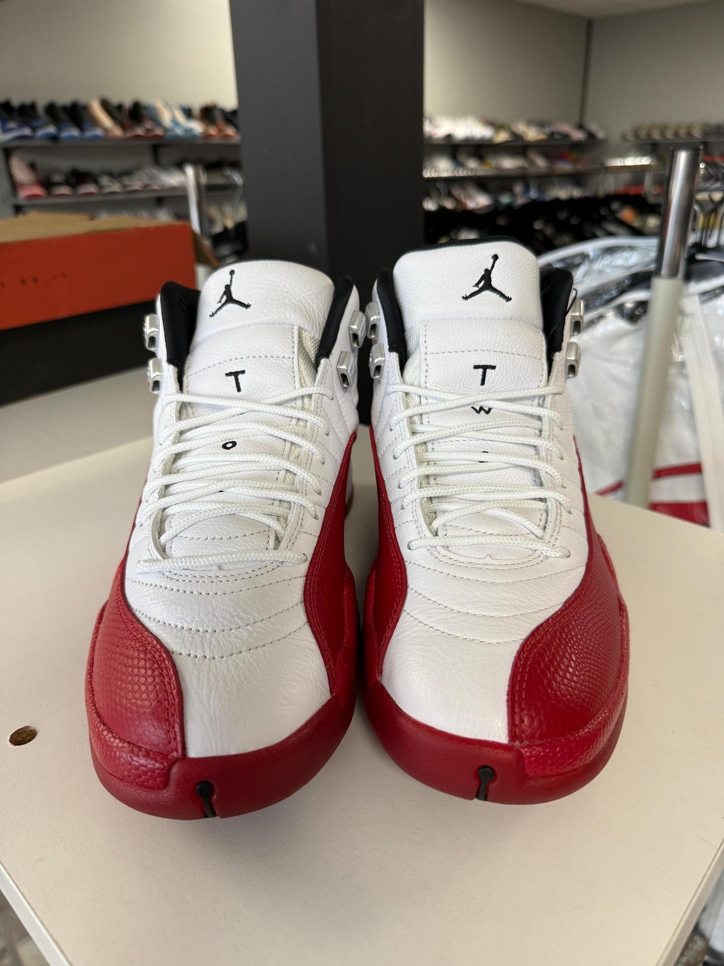 Jordan 12 "Cherry" Used Size 8.5