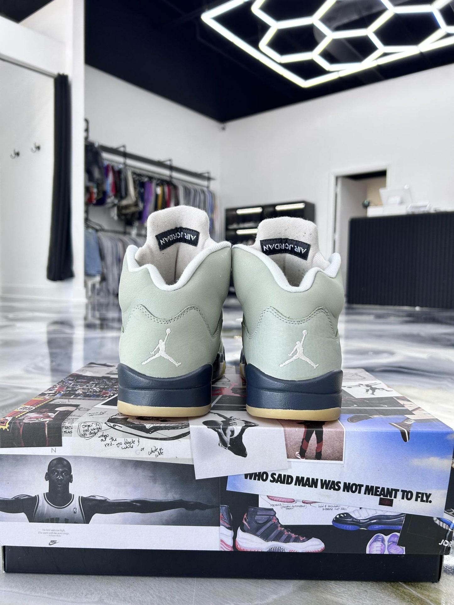 Jordan 5 "Jade Horizon" Size 8.5