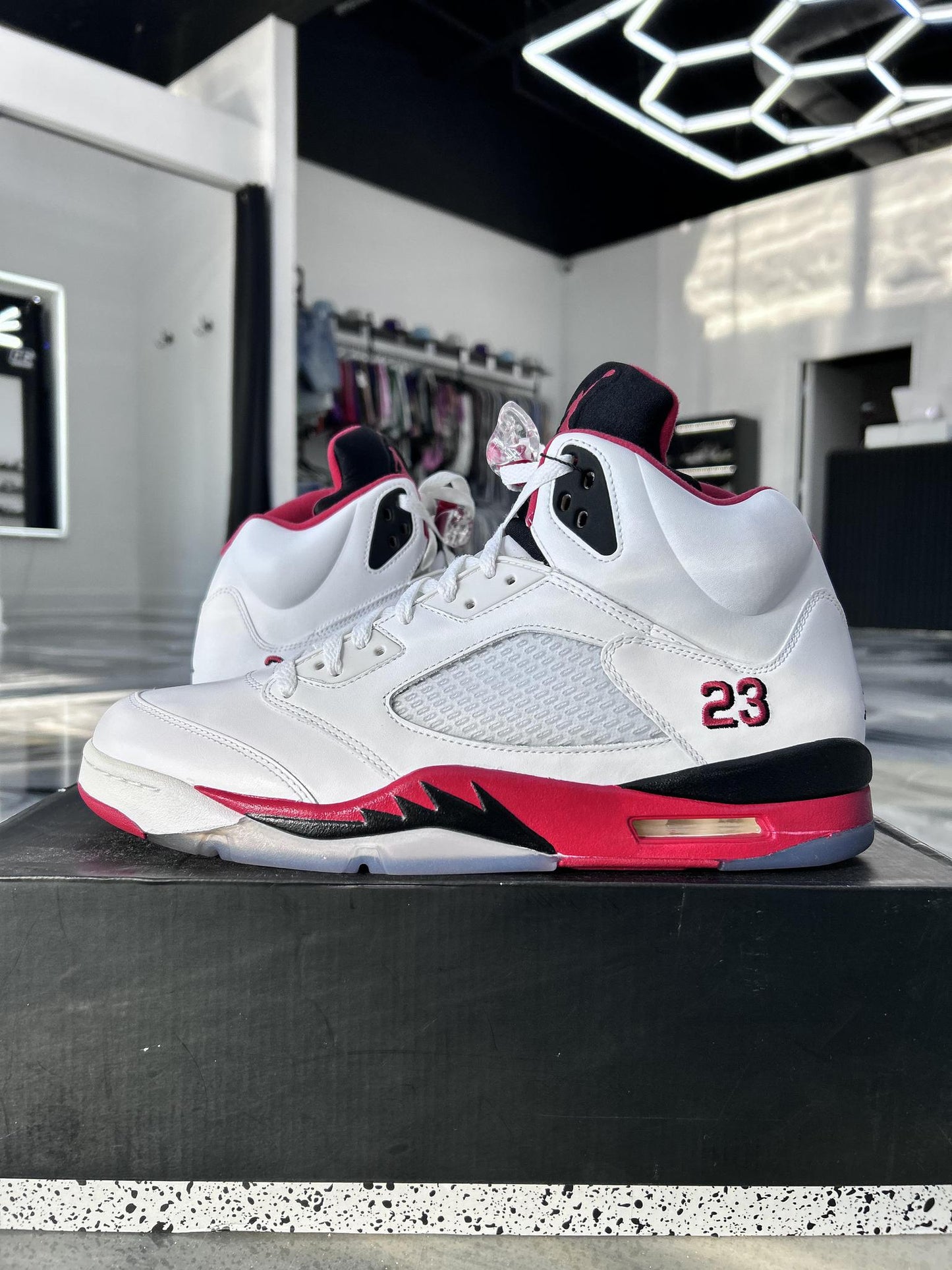 Jordan 5 "Fire Red" Used Size 13