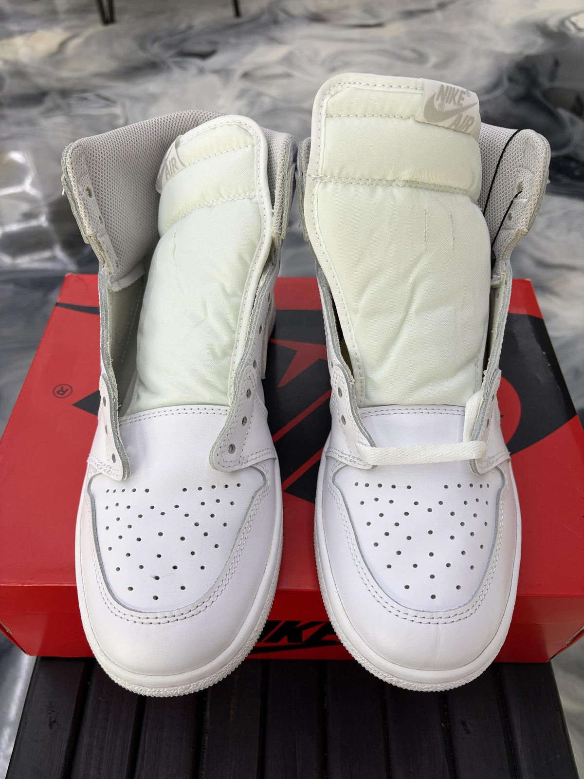 Jordan 1 High '85 "Neutral Grey" Used Size 9
