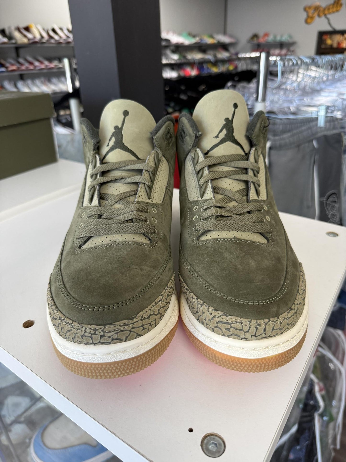Jordan 3 "Family Affair" Used Size 13