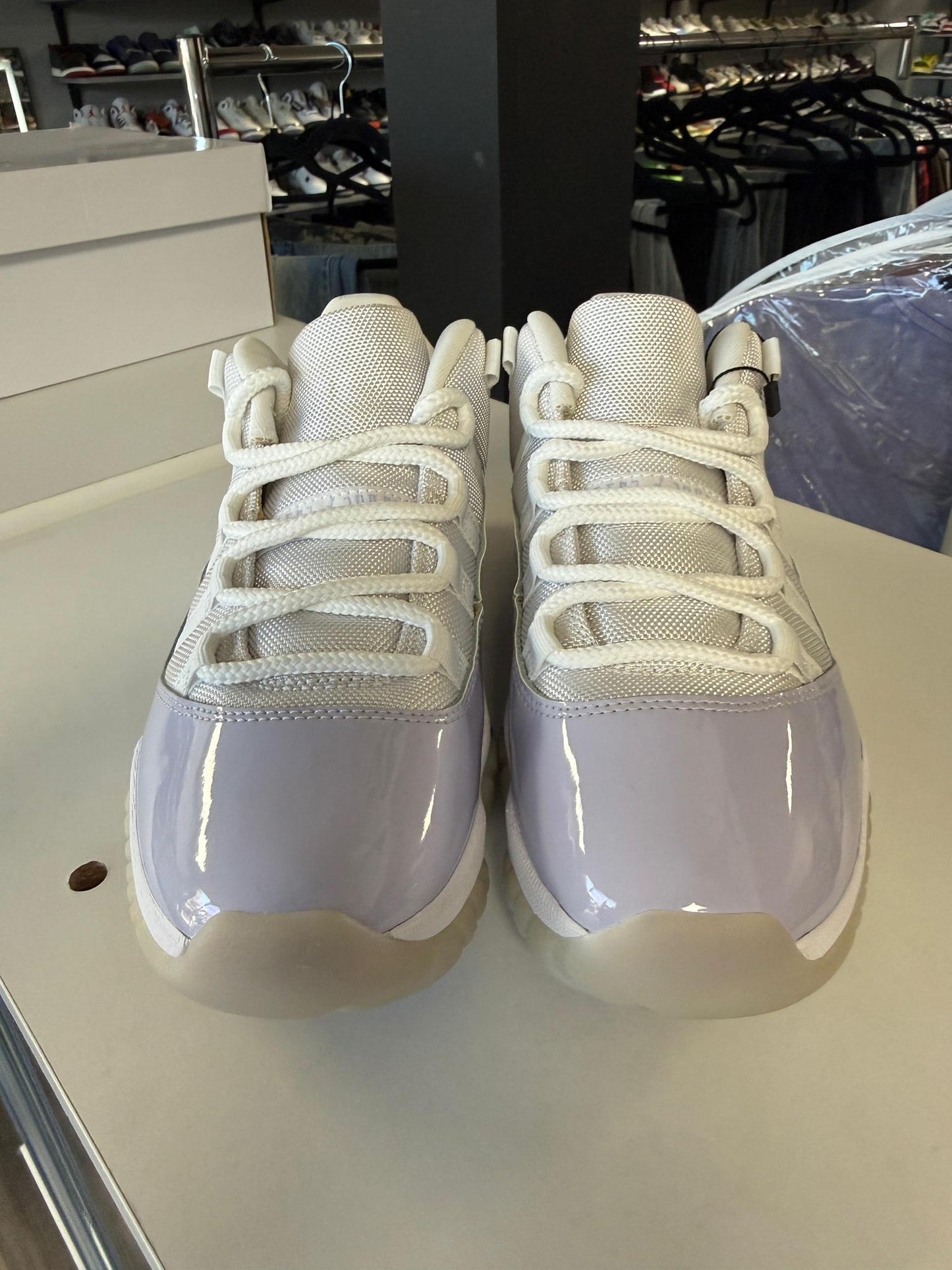 Jordan 11 Low "Pure Violet" Used Size 7Y/8.5W