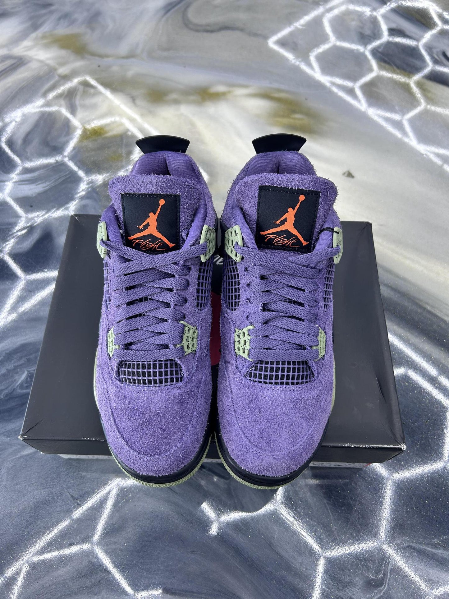 Jordan 4 "Canyon Purple" Used Size 6.5Y/8W