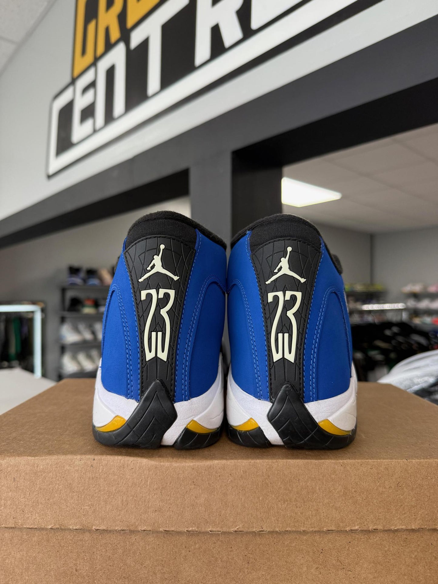 Jordan 14 "Laney" Used Size 8