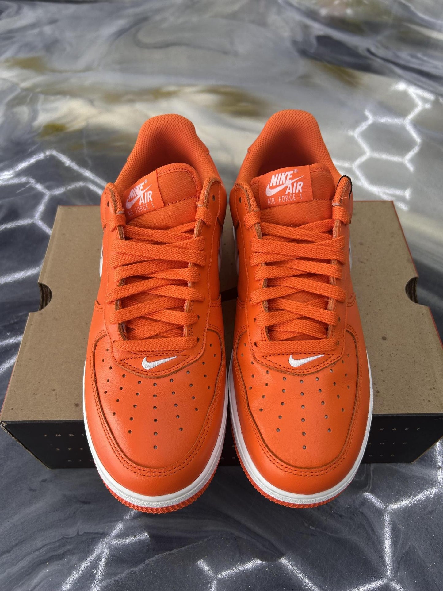 Nike Air Force 1 Low "Orange Jewel" Used Size 9