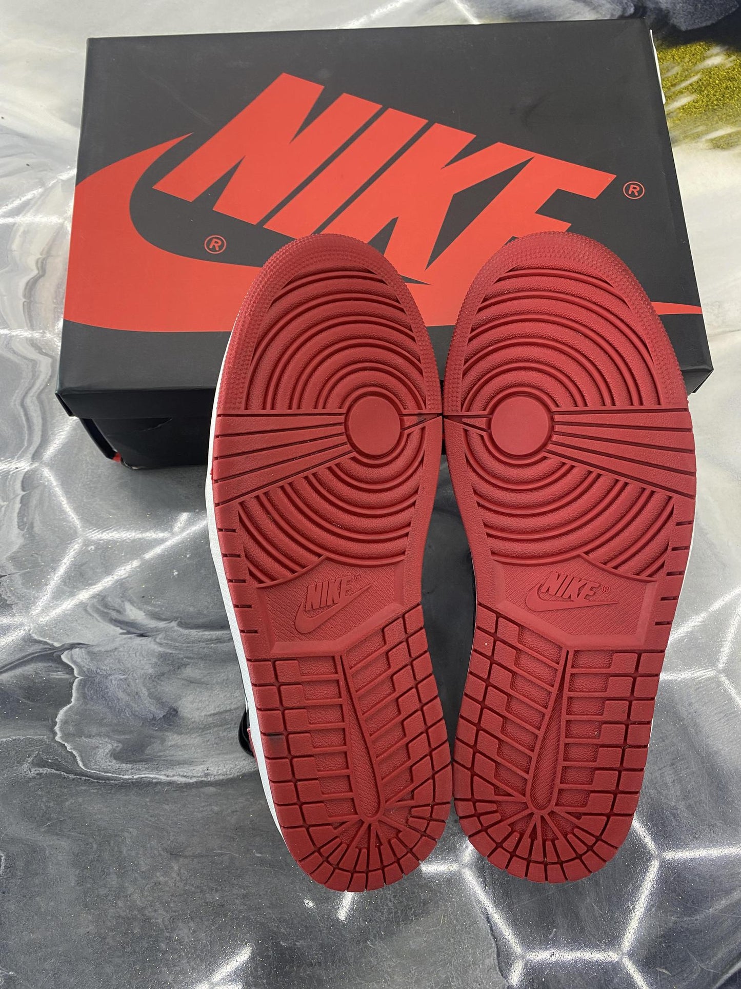 Jordan 1 Low "Black Toe" Used Size 11