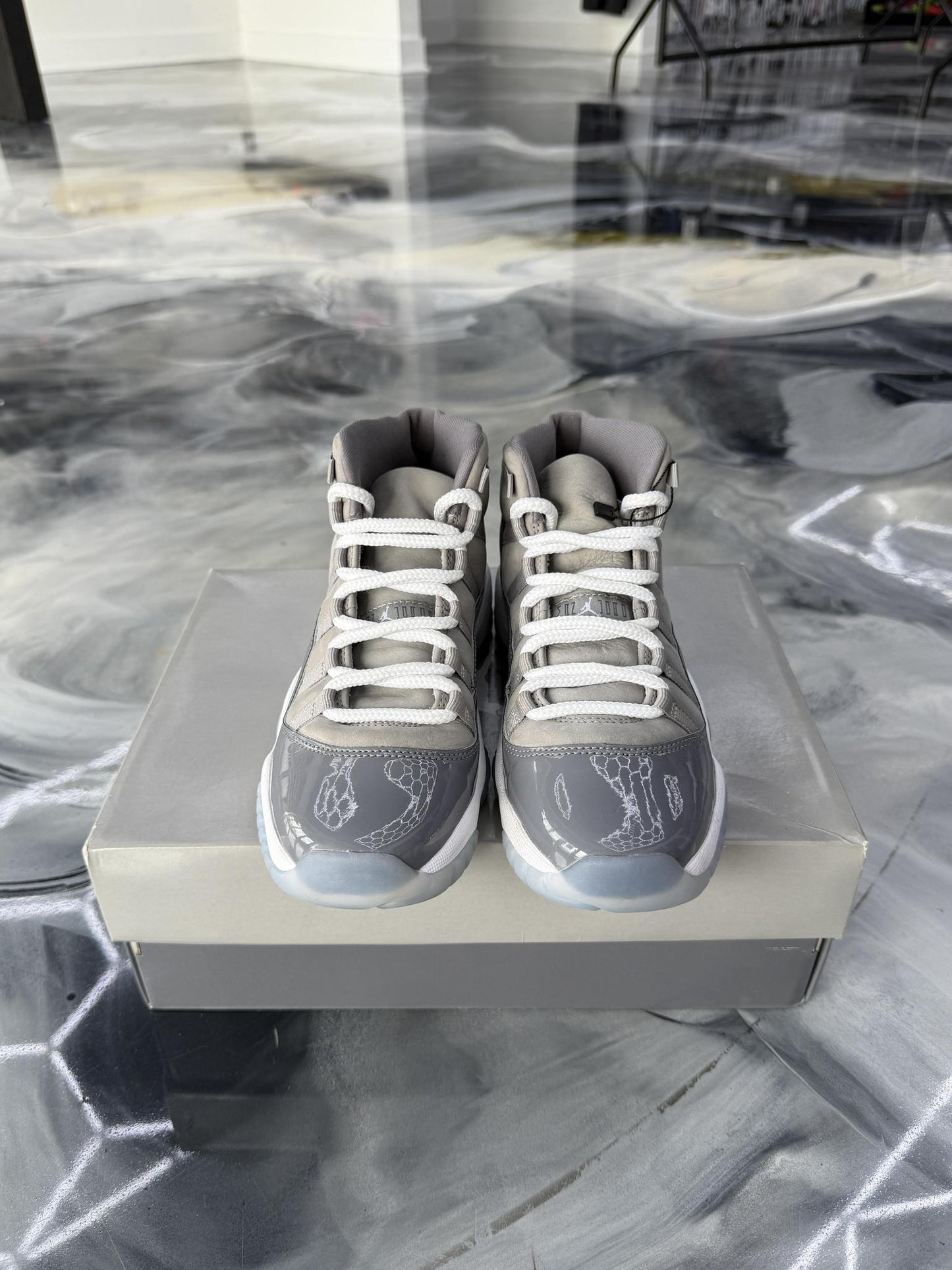 Jordan 11 Cool Grey Used