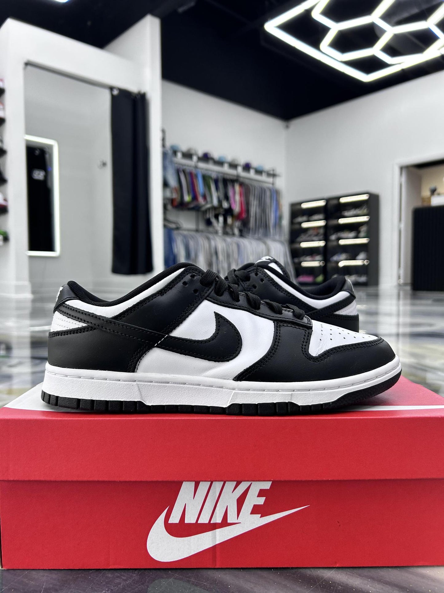 Nike Dunk Low "Panda" Used Size 8