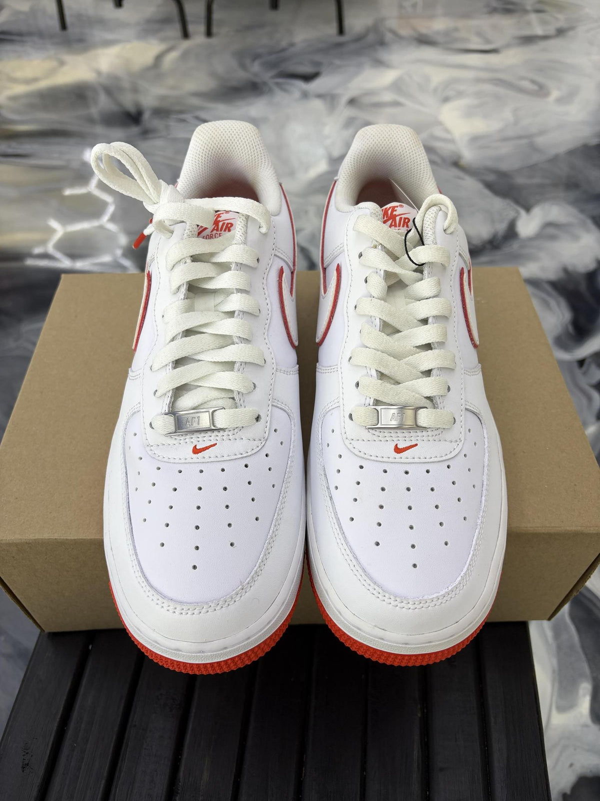 Nike Air Force 1 Low "Picante Red" Used Size 10