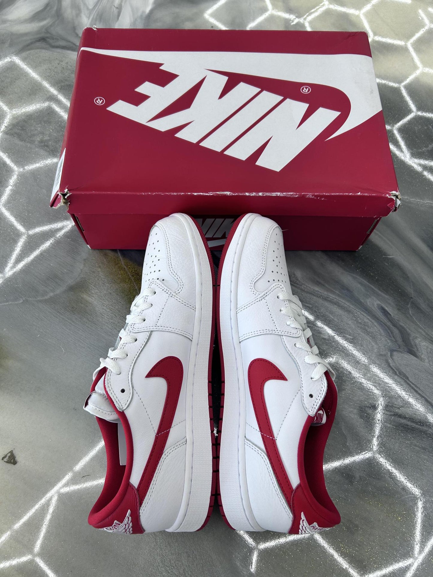 Jordan 1 Low "University Red" Used Size 13