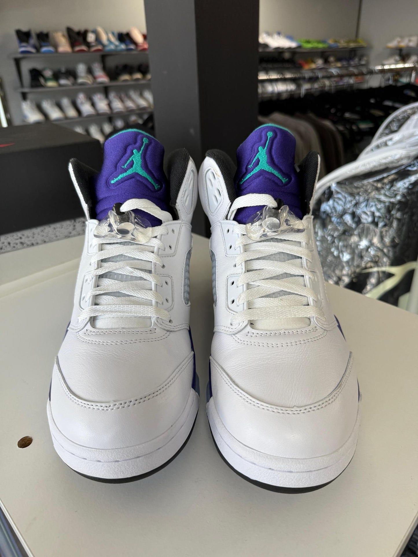 Jordan 5 "Grape" Used Size 9.5