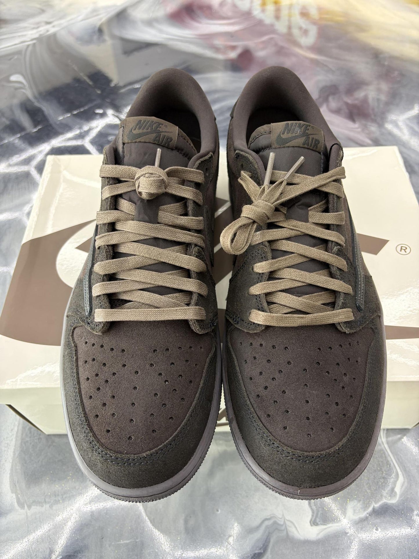 Jordan 1 Low x Travis Scott "Velvet" Used Size 11.5