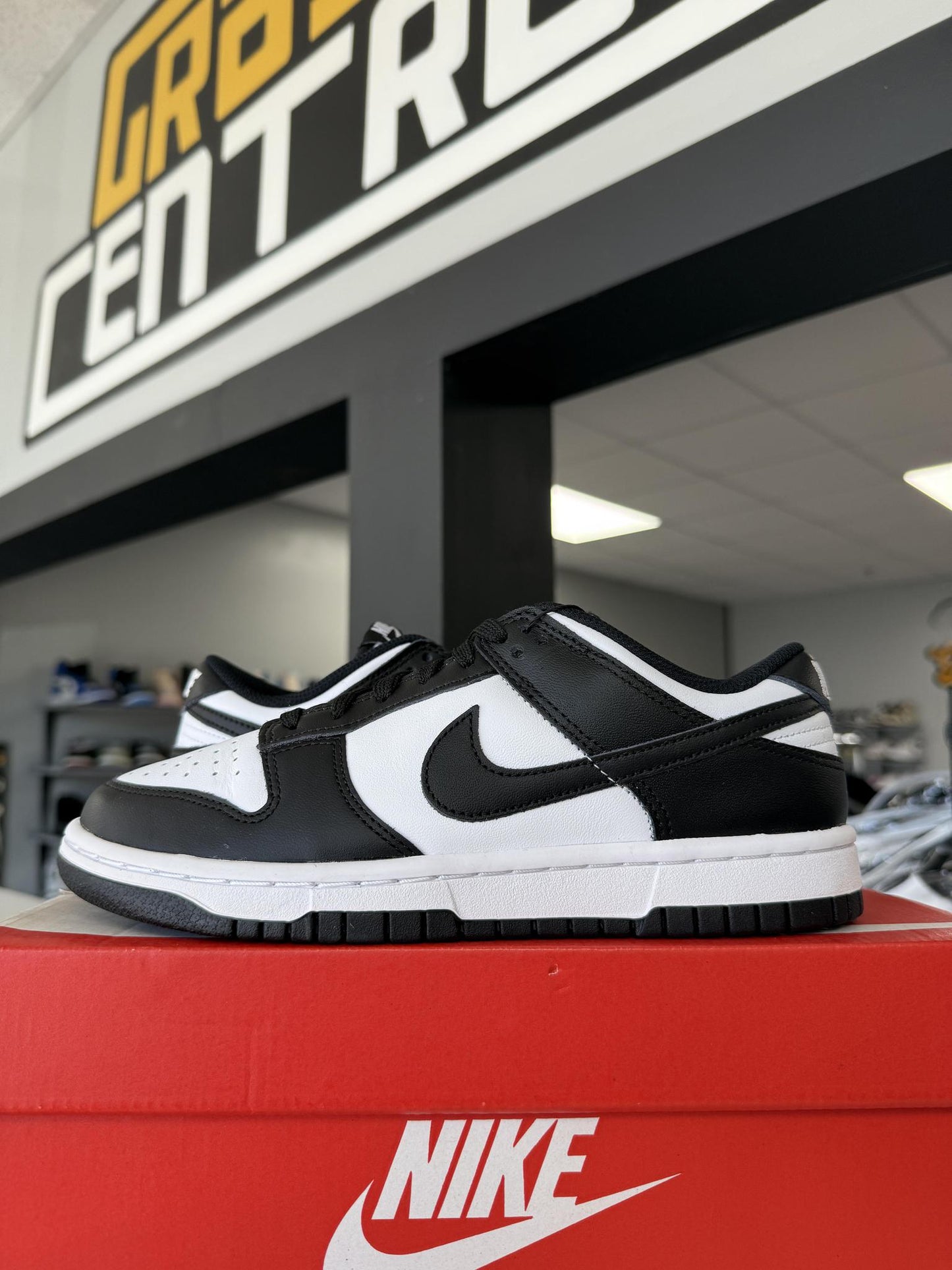 Nike Dunk Low "Panda" Used Size 5Y/6.5W